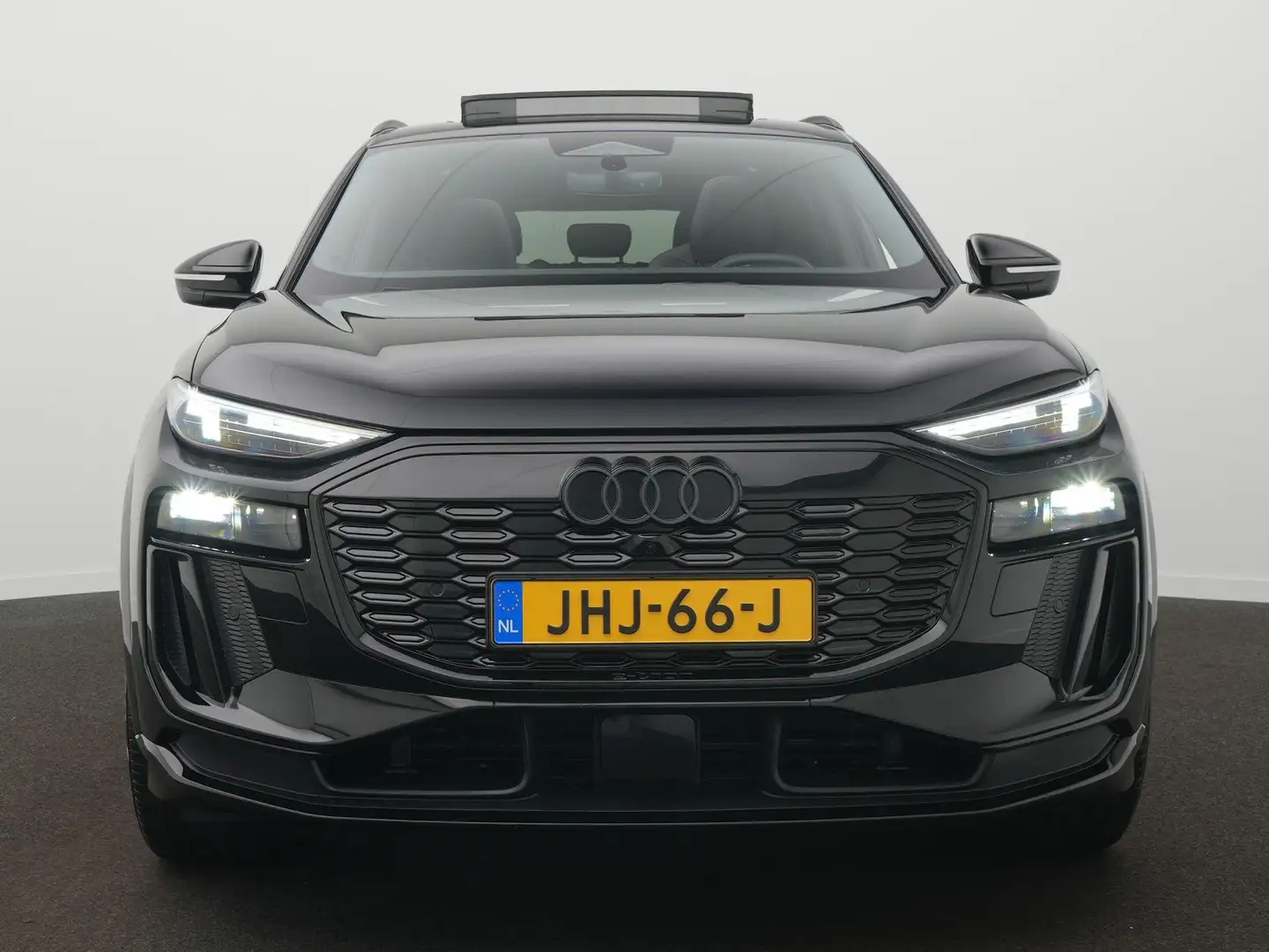 Audi Q6 e-tron S edition quattro 100 kWh S-Line | Panodak | Elek. Noir - 2