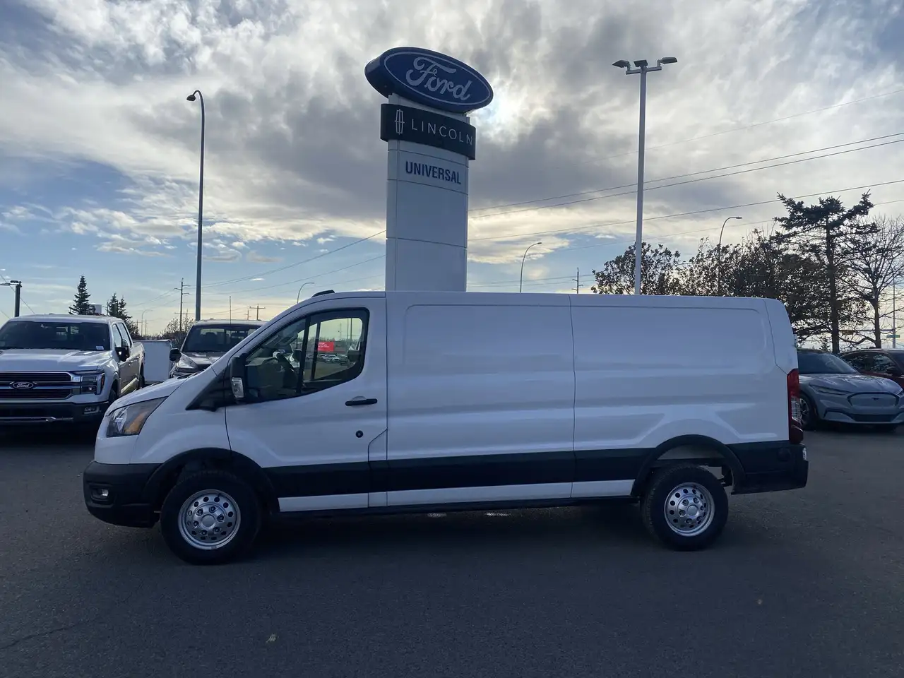 Ford Transit Cargo Van fotografie Ford Transit Cargo Van