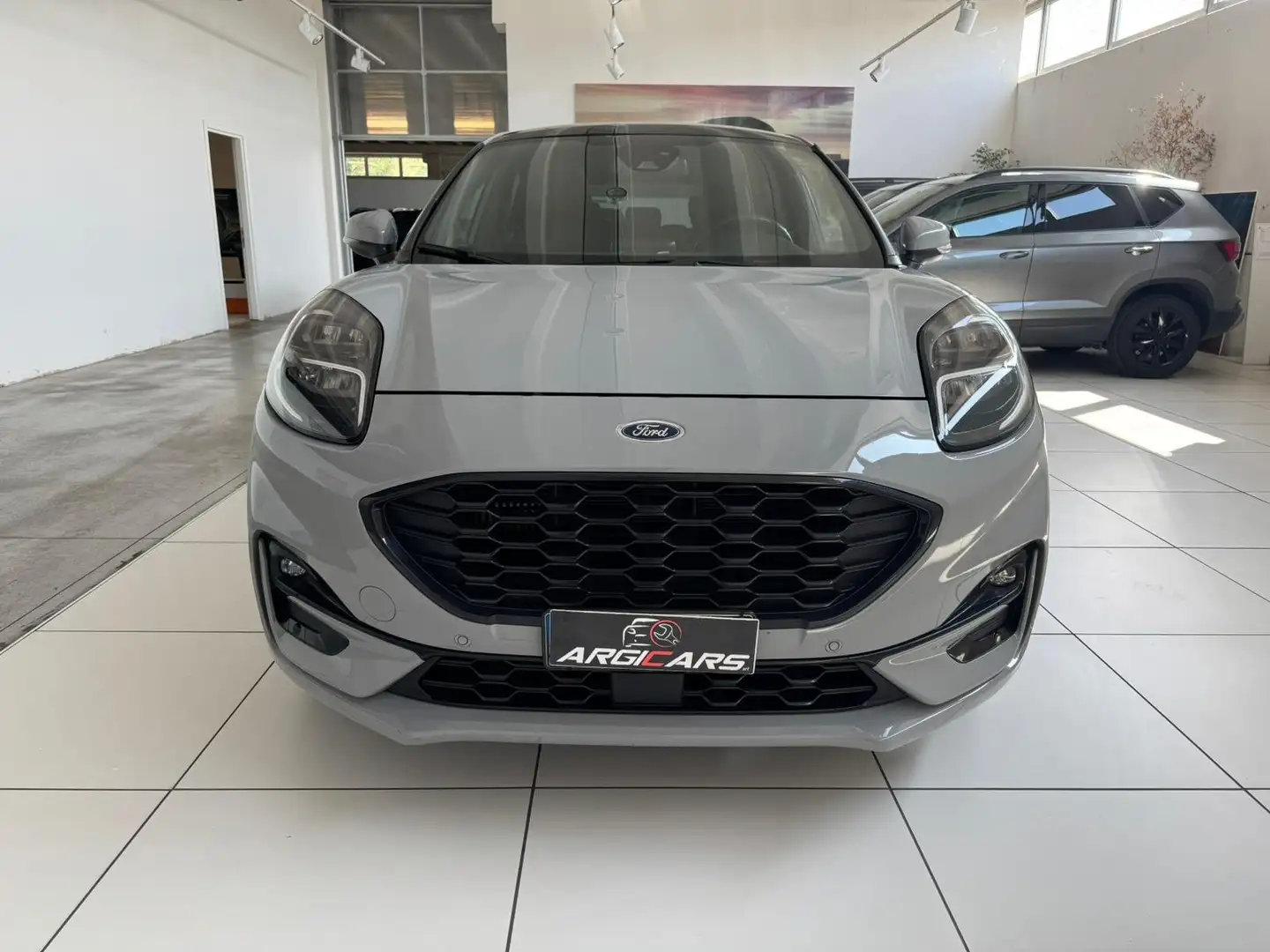 Ford Puma Puma II 2020 1.0 ecoboost h ST-Line Vignale s Grau - 2
