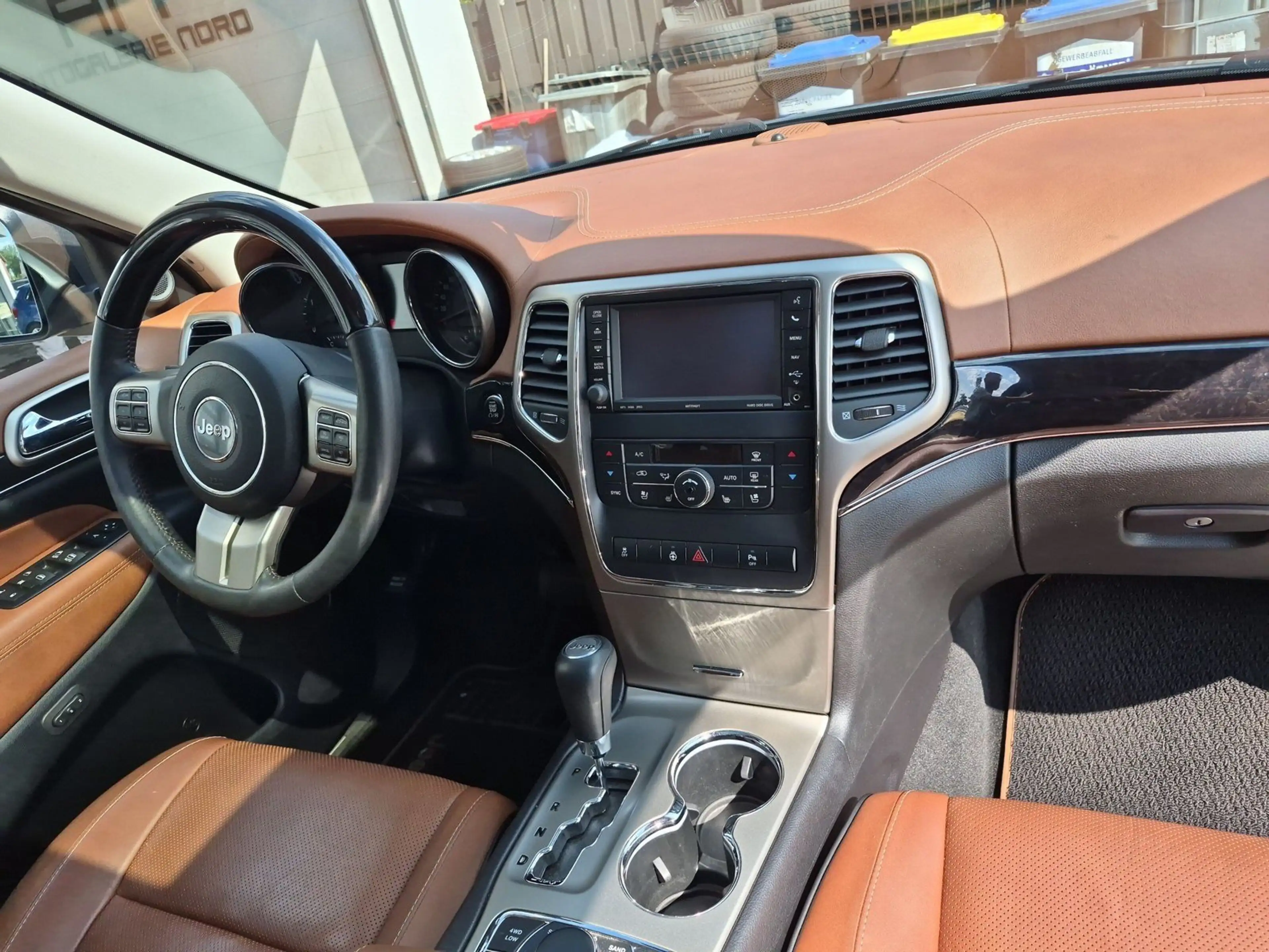 Jeep Grand Cherokee 3.0 Overland 1.Hd+Luft+Pano+Alpine+Sitzkühl — photo 11