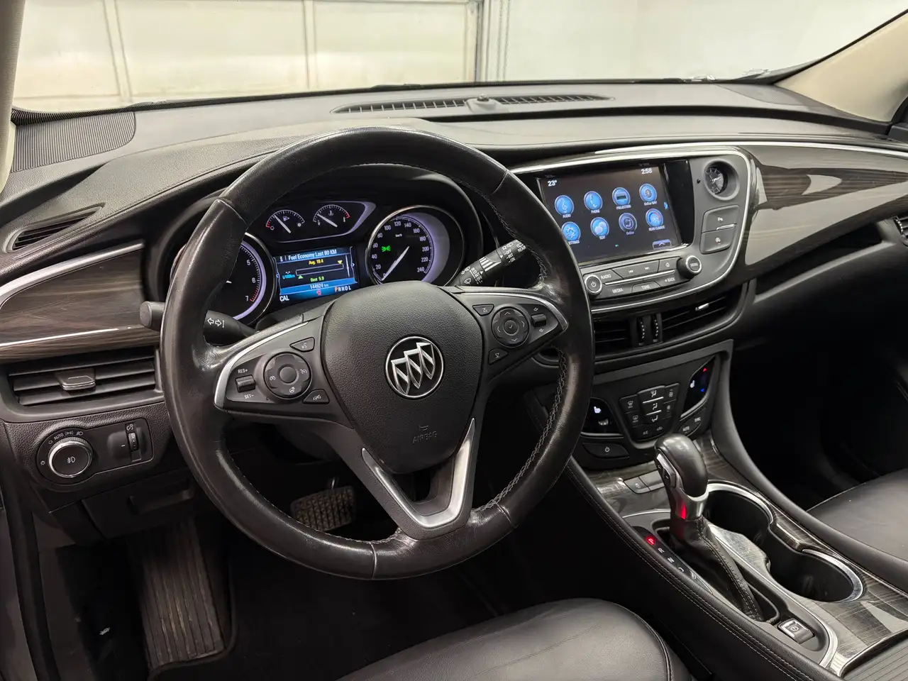 Buick Envision photo Buick Envision