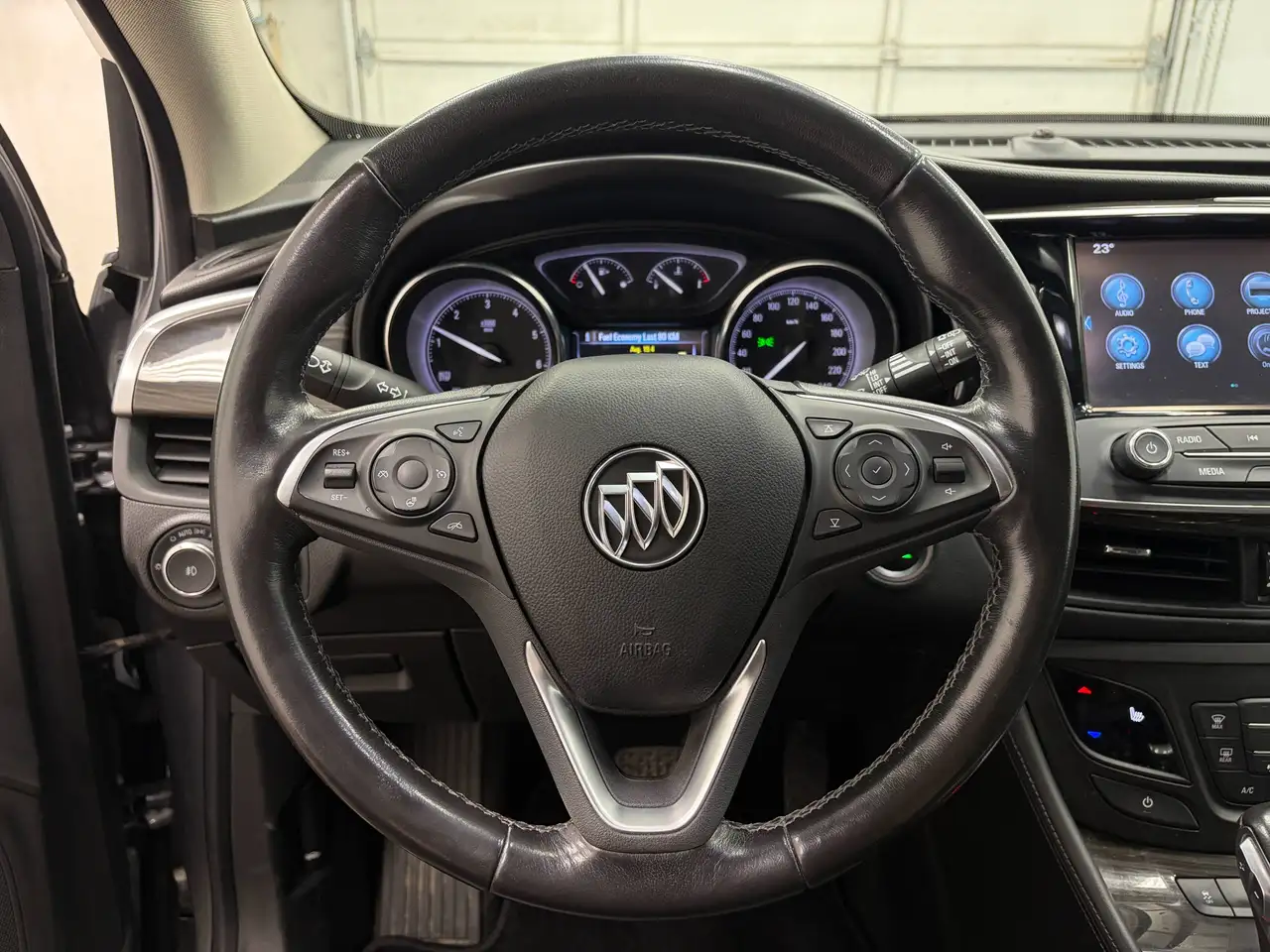 Buick Envision photo Buick Envision