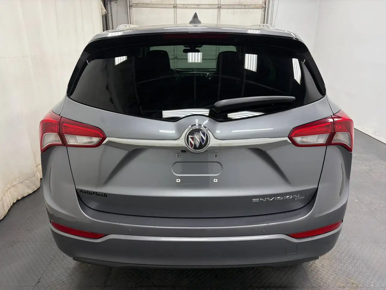 Buick Envision photo Buick Envision