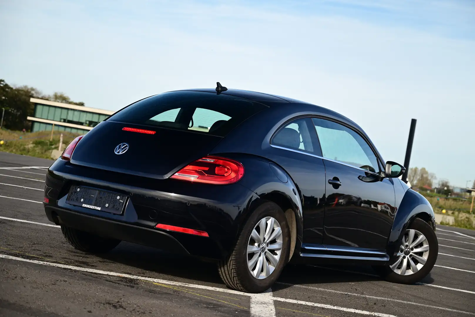 Volkswagen Beetle AUT / NAVI / PDC / BLUETOOTH / AUT AIRCO - 2