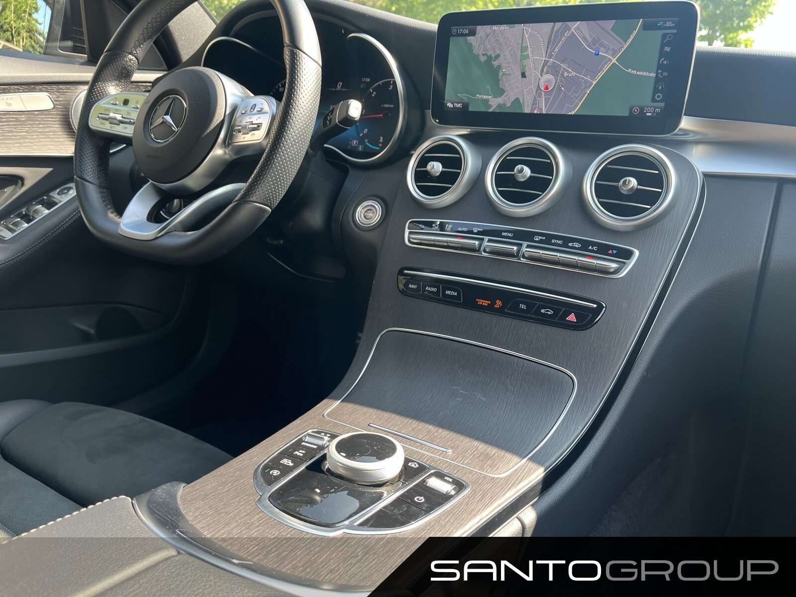 Mercedes-Benz C 220