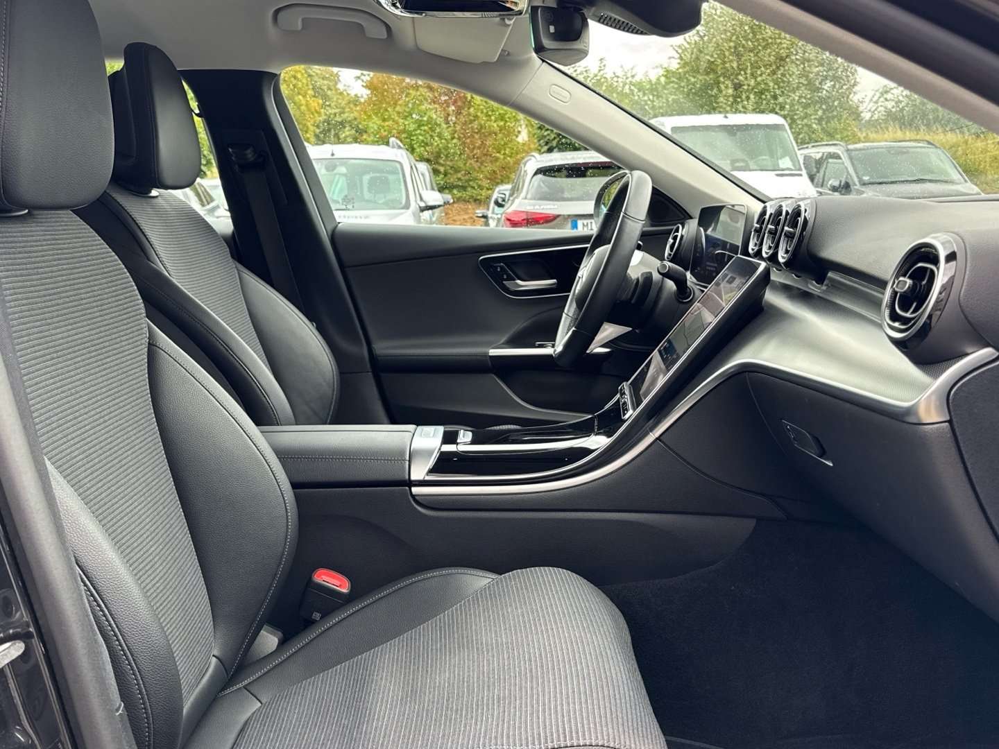 Mercedes-Benz C 200