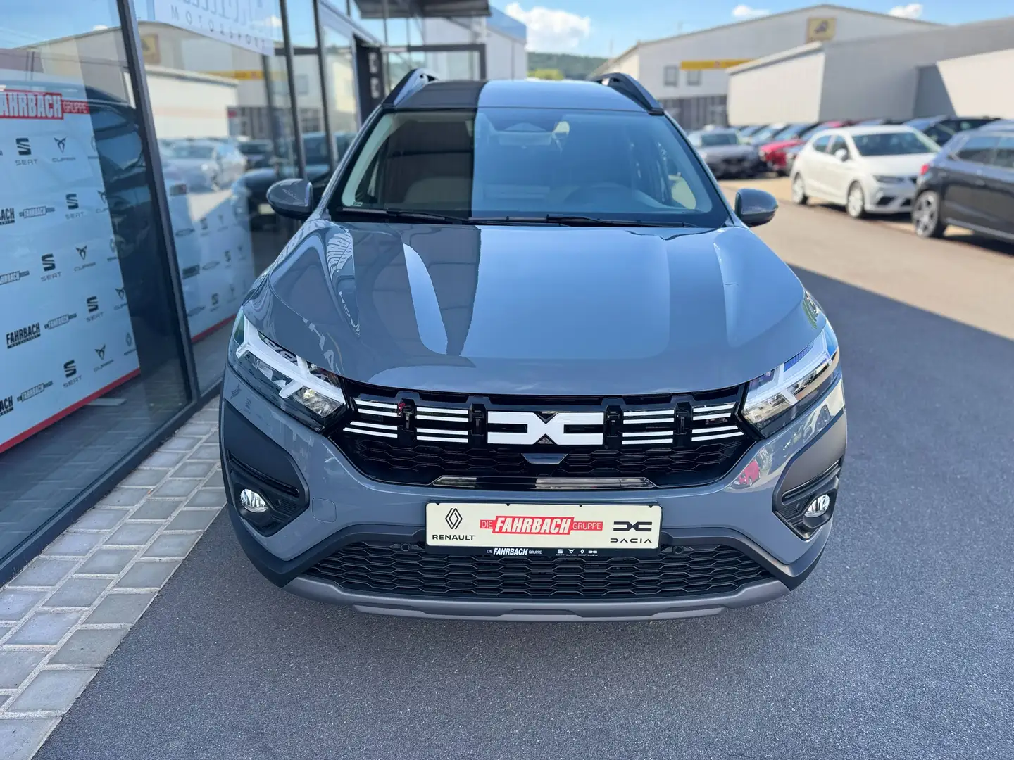 DACIA Jogger