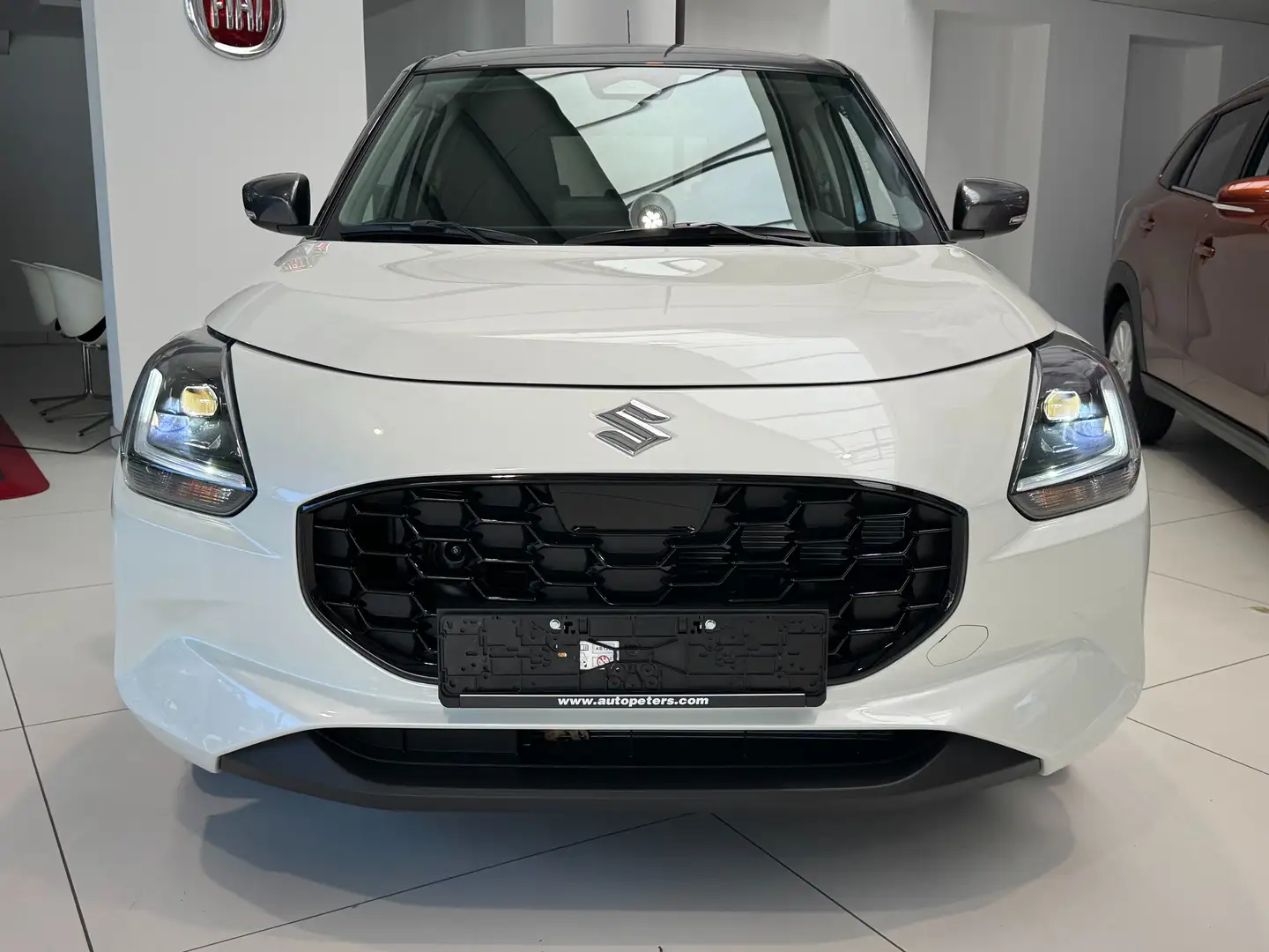 Suzuki Swift 1.2 Comfort PLUS/Navi/LED/*1920€,-Preisvorteil* Weiß - 2