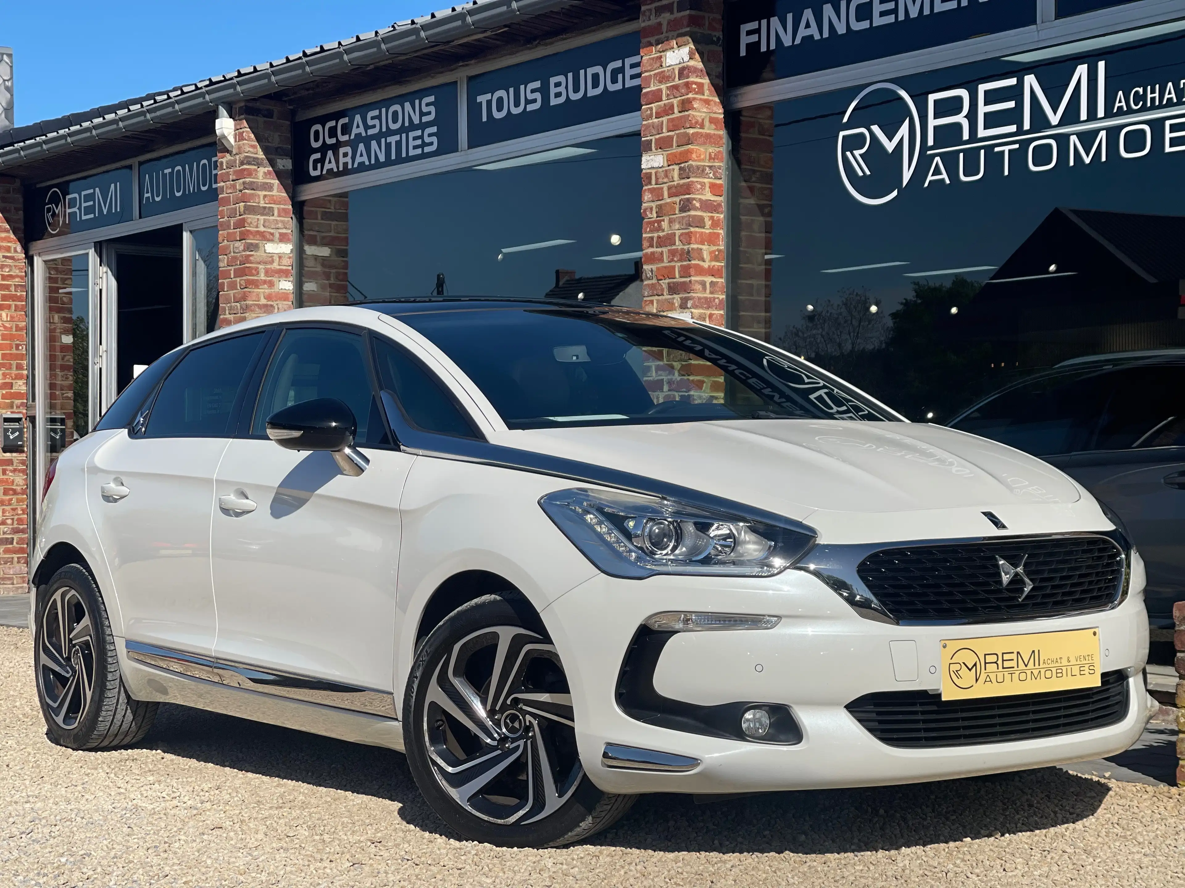 DS Automobiles DS 5 1.6 THP Sport*BOITE AUTO*FULL*1ER MAIN*GARANTIE 1AN — photo 7