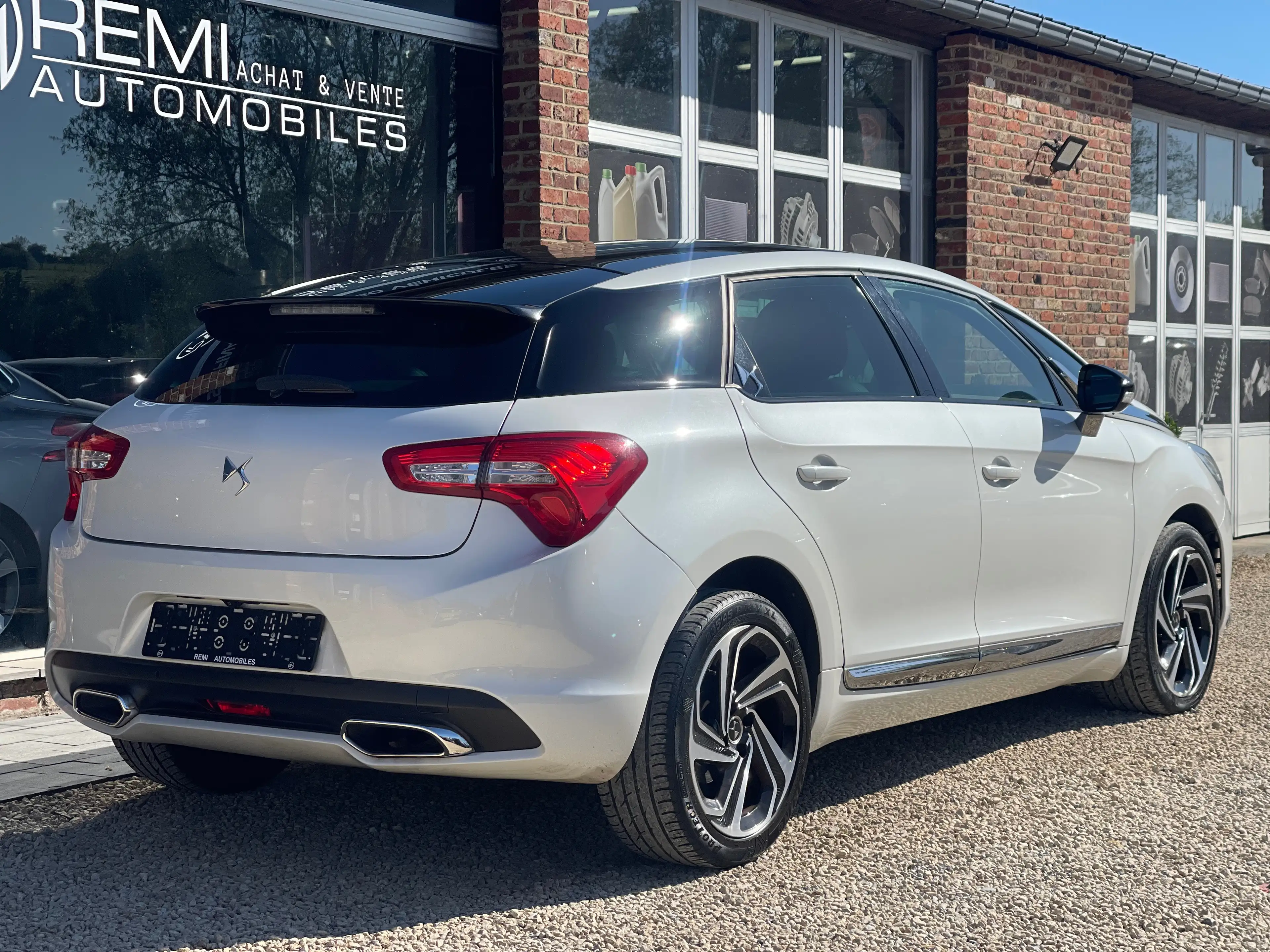 DS Automobiles DS 5 1.6 THP Sport*BOITE AUTO*FULL*1ER MAIN*GARANTIE 1AN — photo 5
