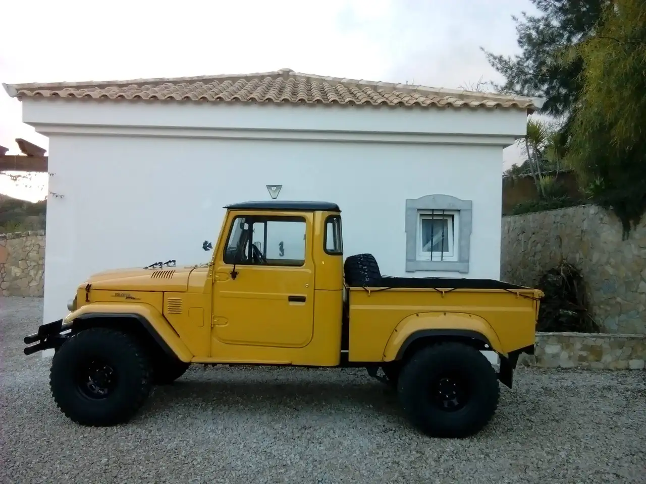 Toyota Land Cruiser BJ 45, foto 1