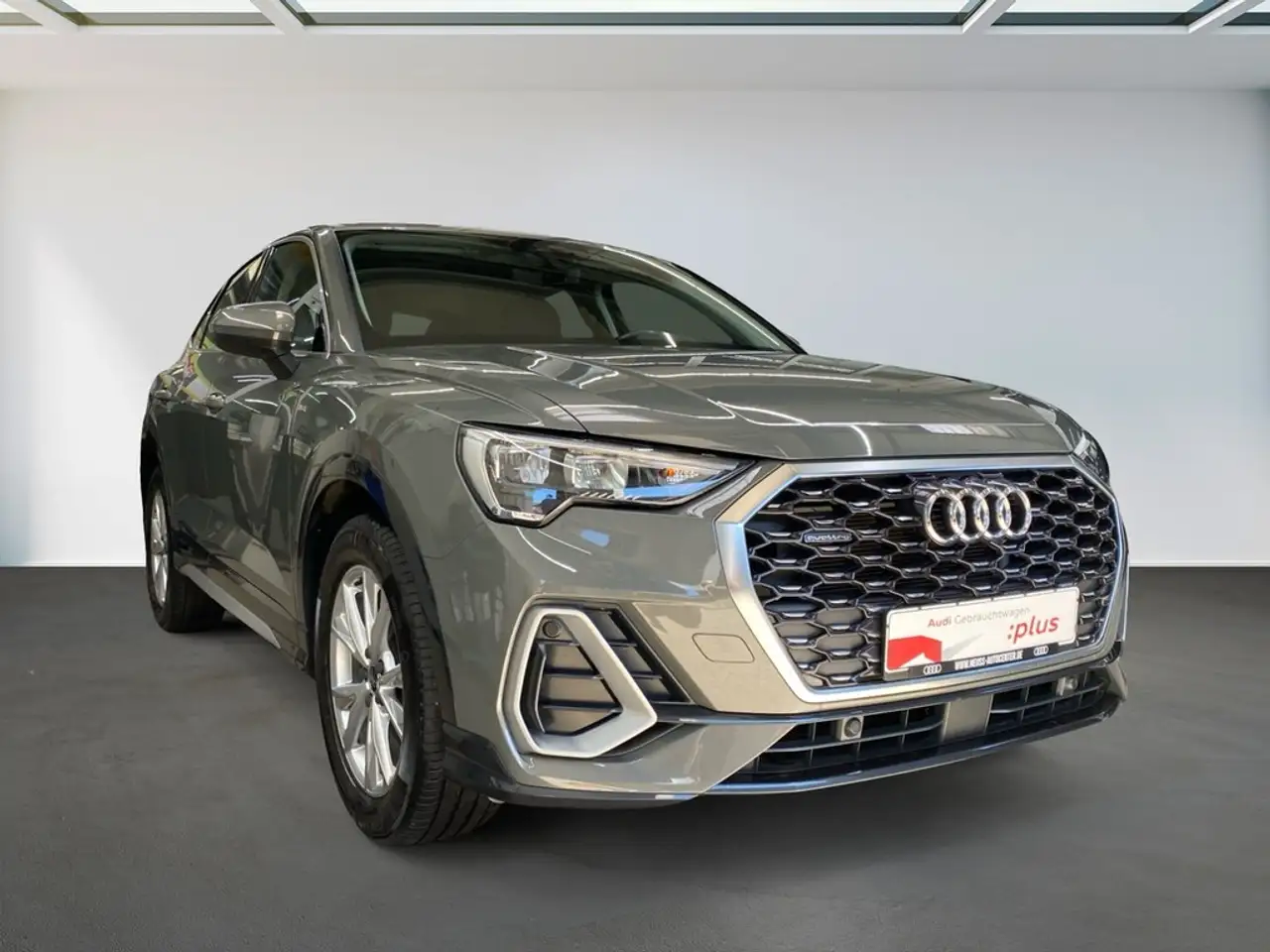 Audi Q3 Sportback 35 TDI quattro S line AHK+ACC+RFK+ 16