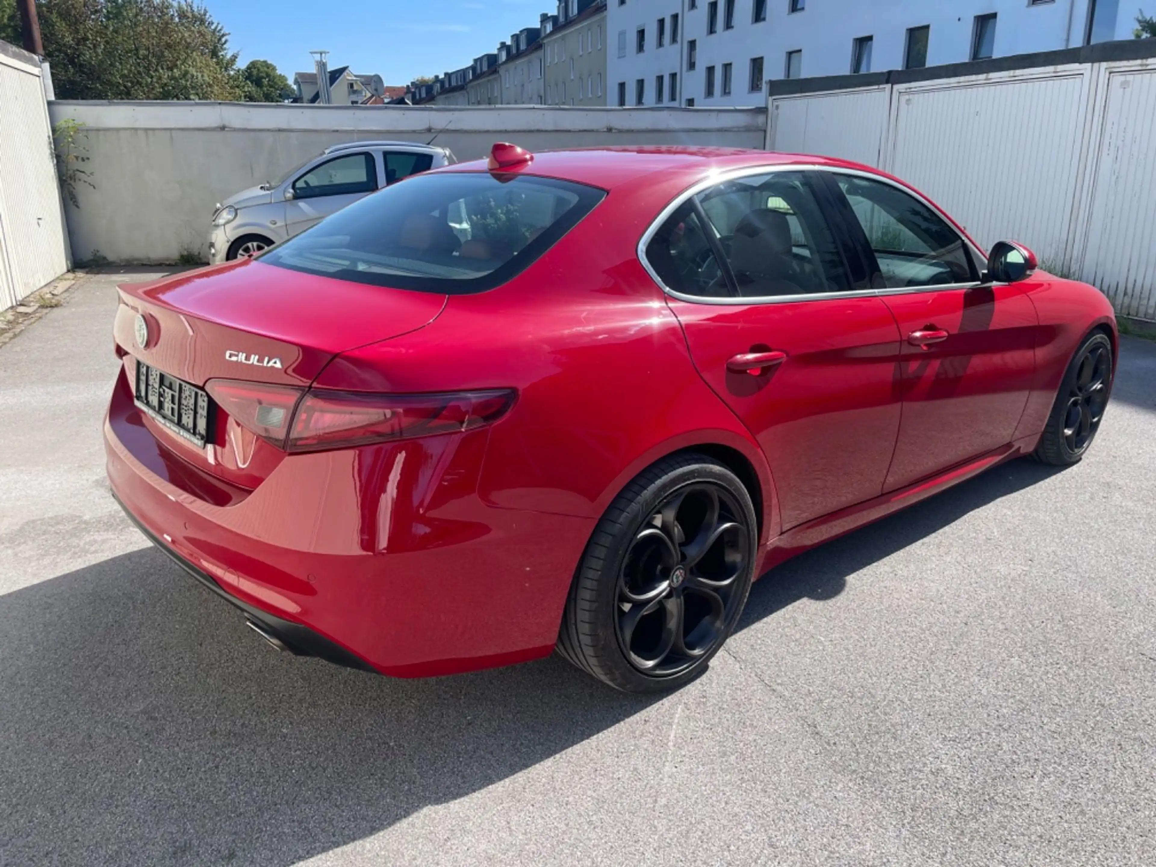 Alfa Romeo Giulia Super Q4 Klima 19zoll F1 Schaltung AT8 — photo 9