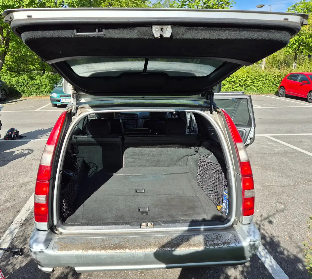 Volvo V70 2.5, foto 6