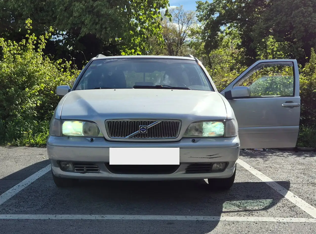 Volvo V70 2.5, foto 5