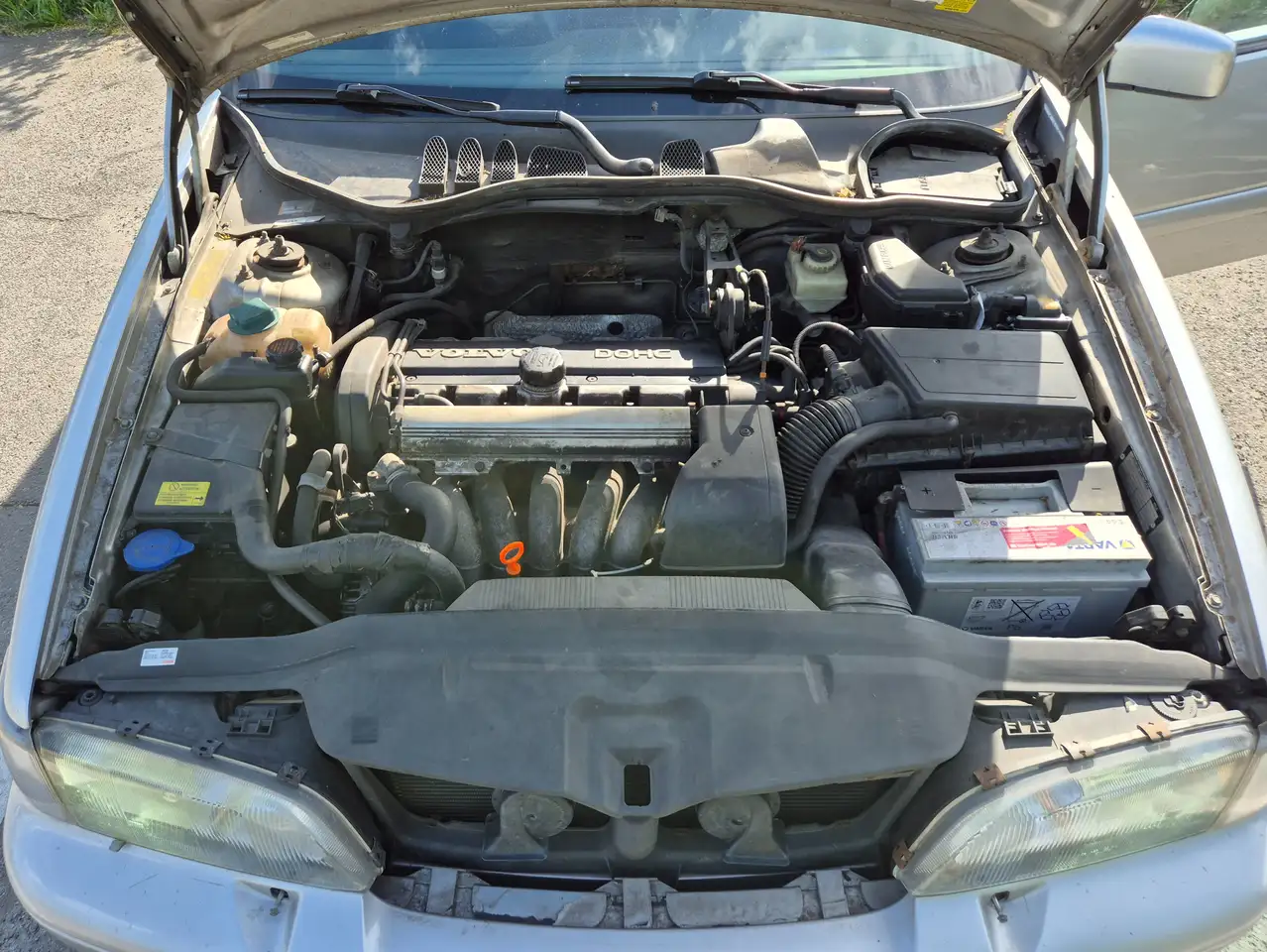 Volvo V70 2.5, foto 10