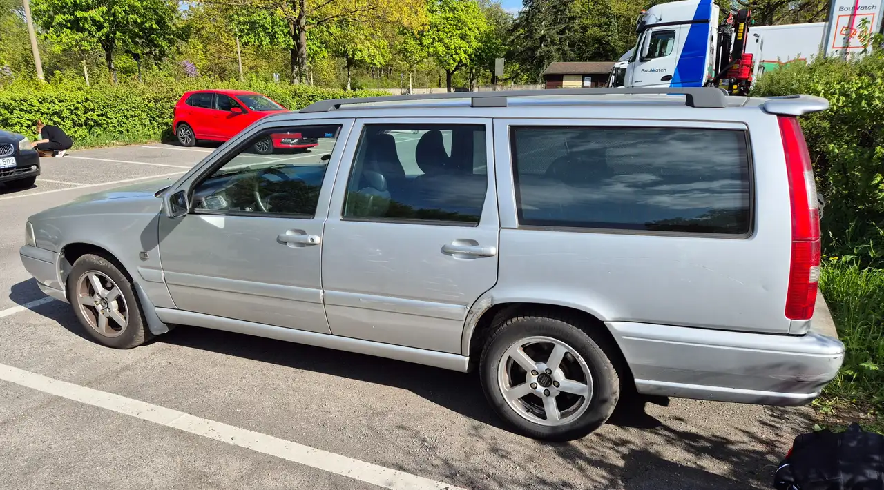 Volvo V70 2.5, foto 3