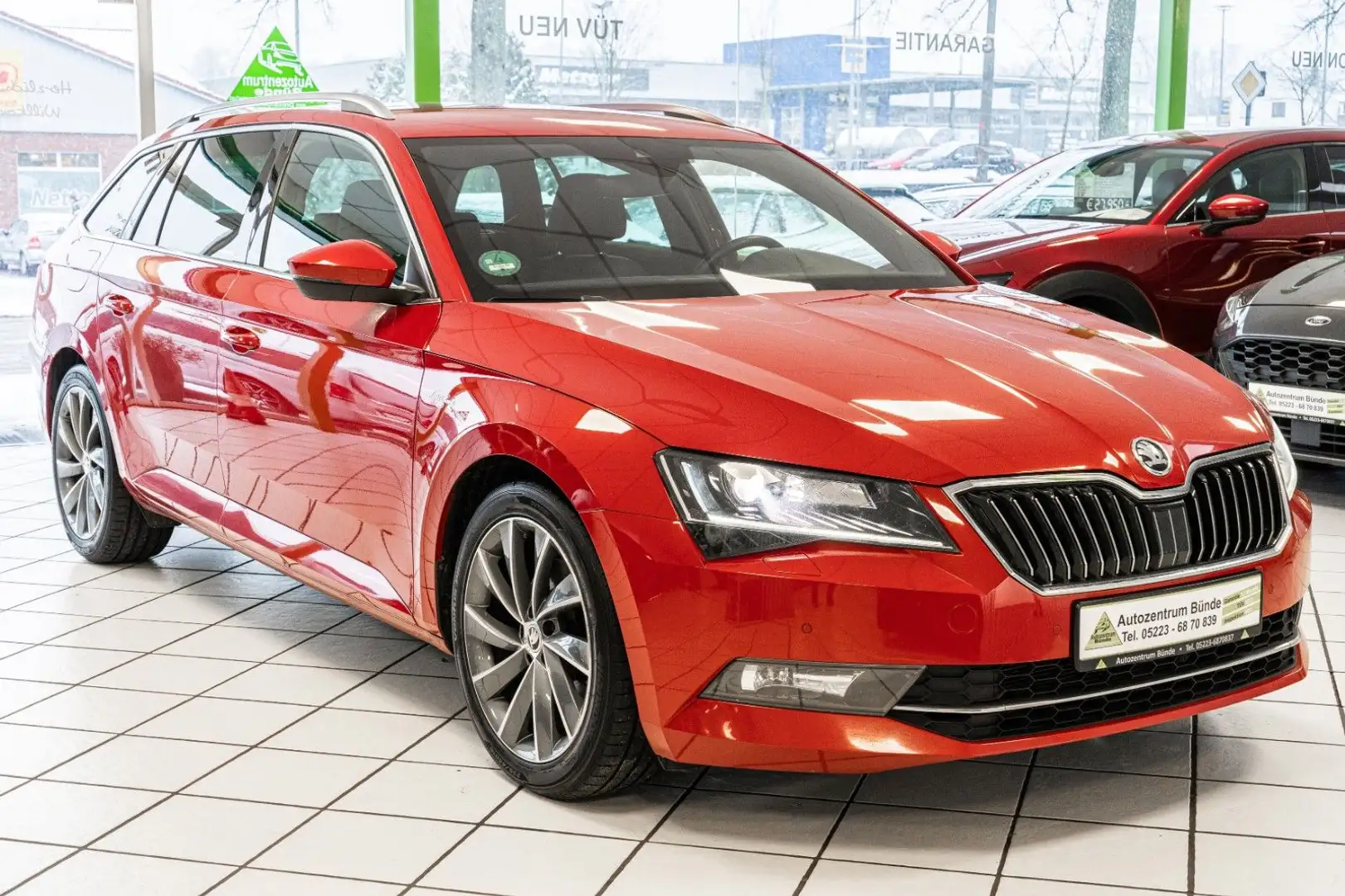 Skoda Superb Combi L&K 2.0 TDI ACC Navi Kamera Czerwony - 2