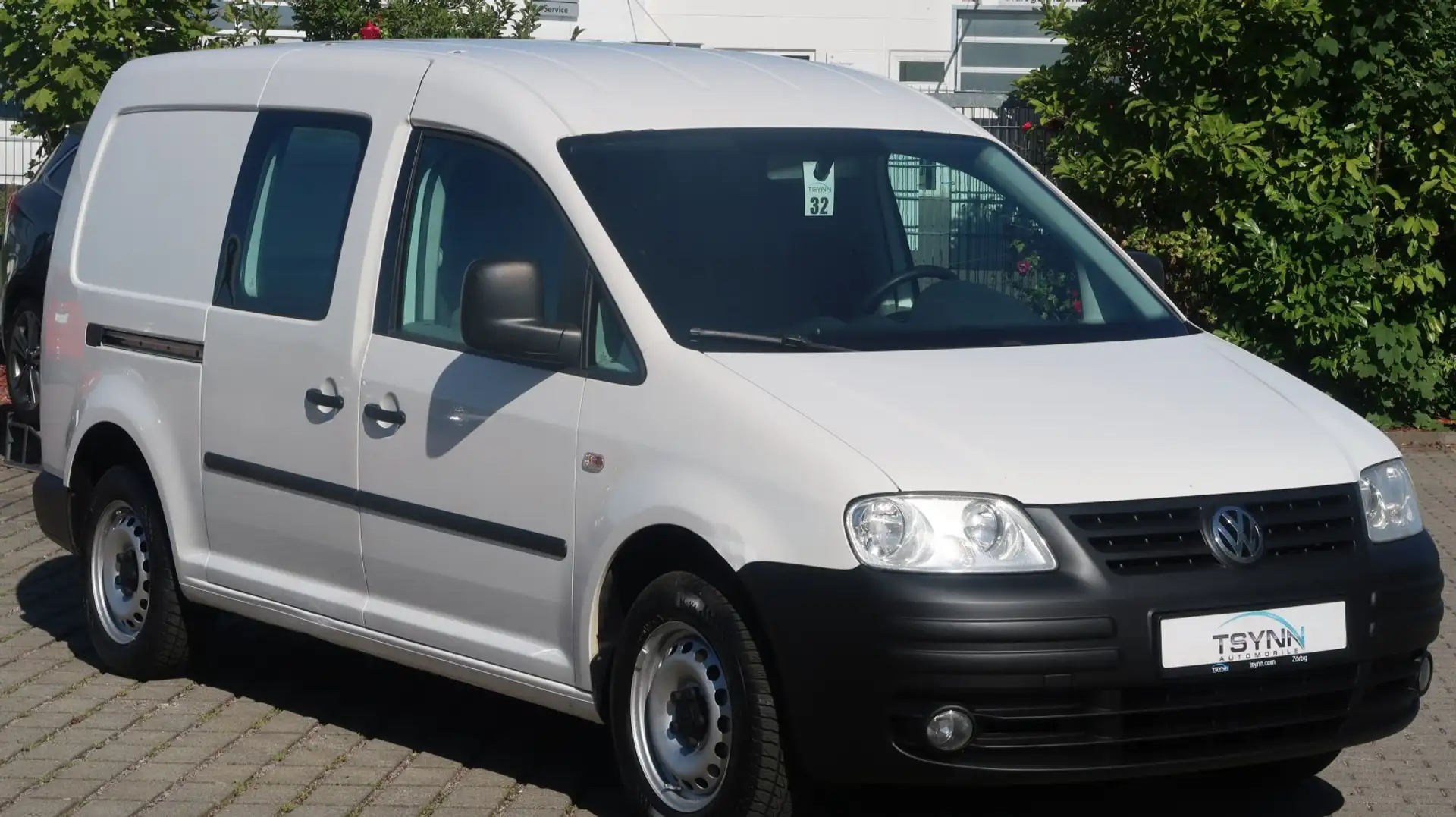 Volkswagen Caddy 1.9 TDI Maxi Top gepflegt Weiß - 1