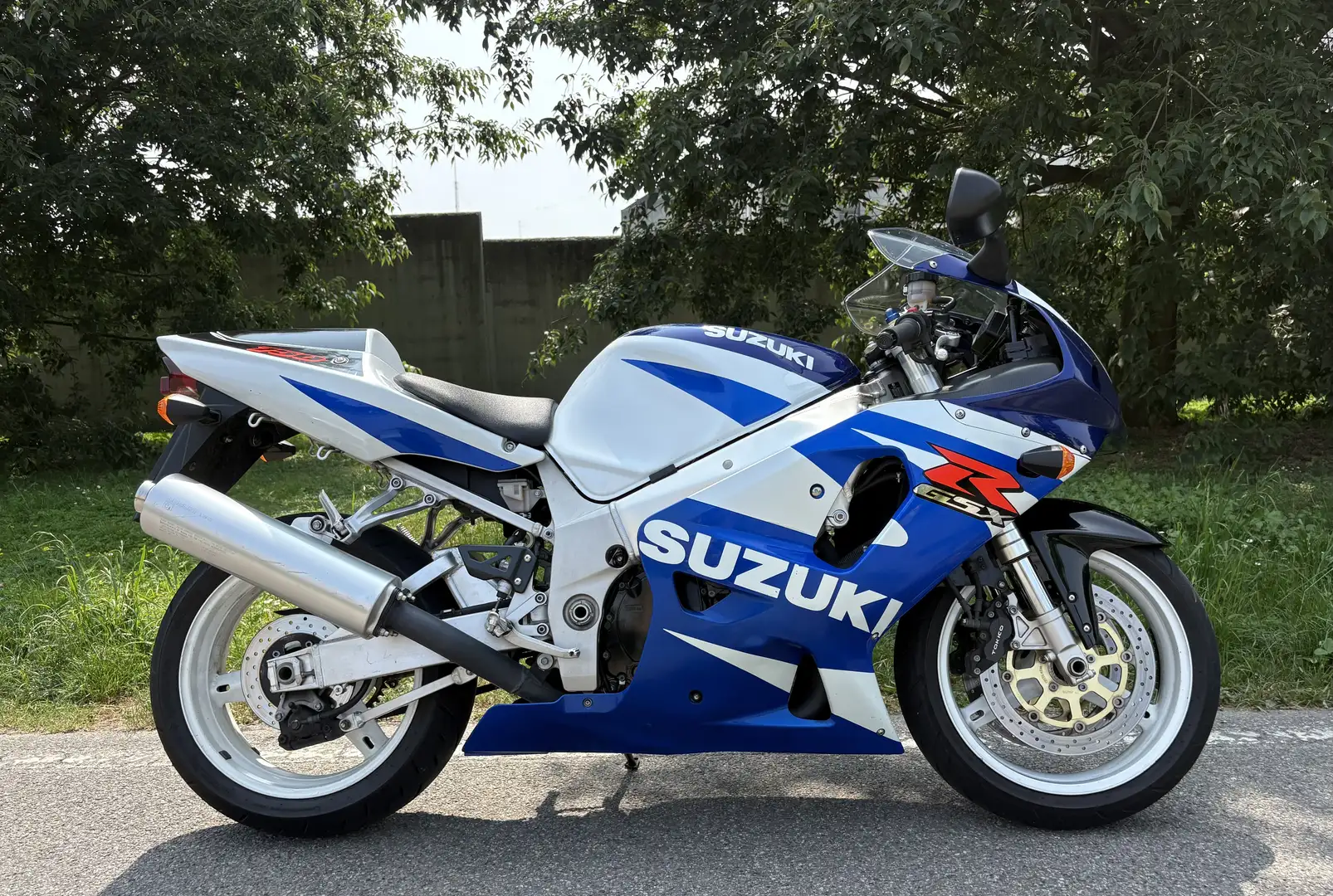 Suzuki GSX-R 750 K1 - 1