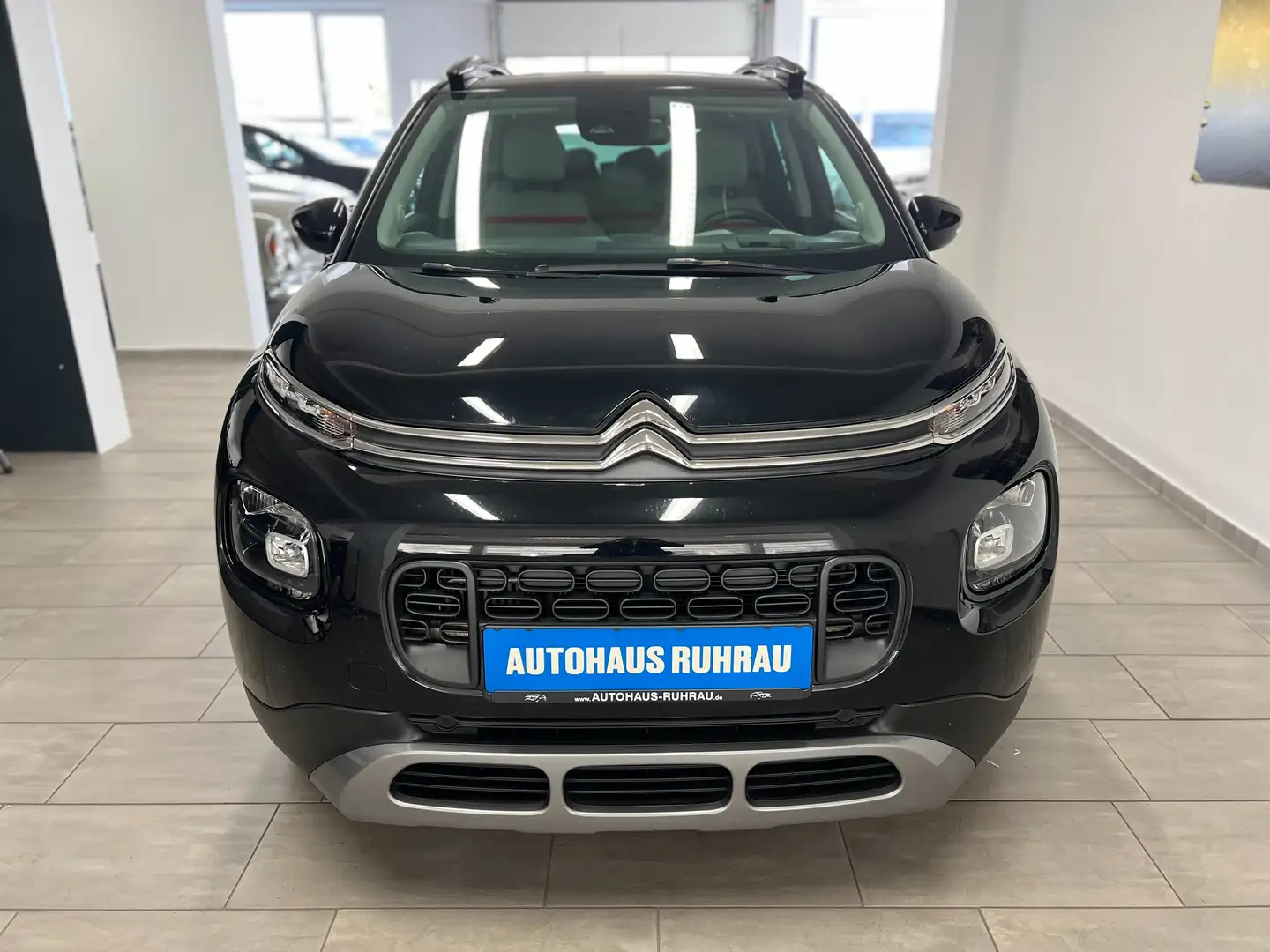 Citroen C3 Aircross Shine Schwarz - 2