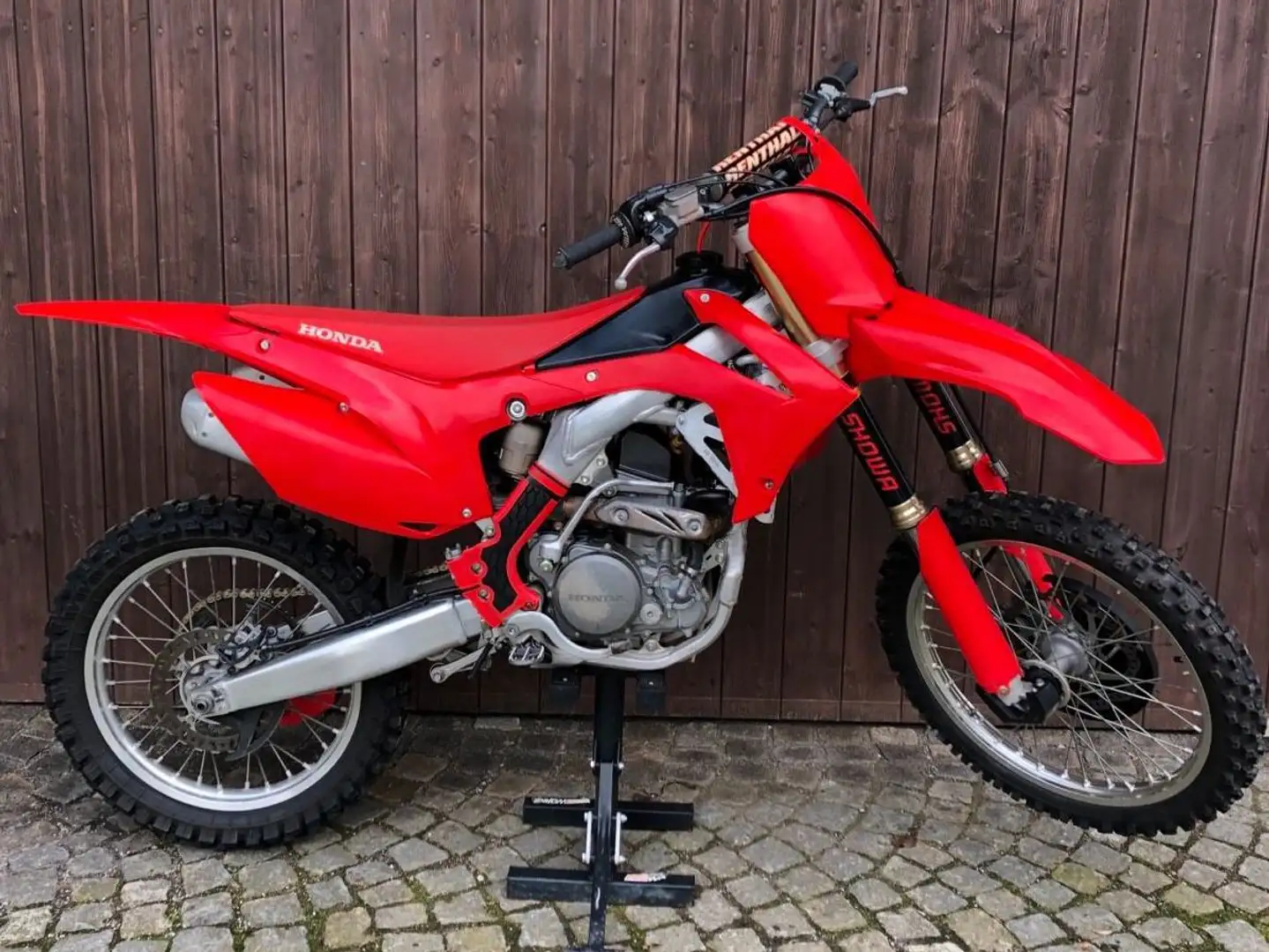 Honda CRF 250 Červená - 1