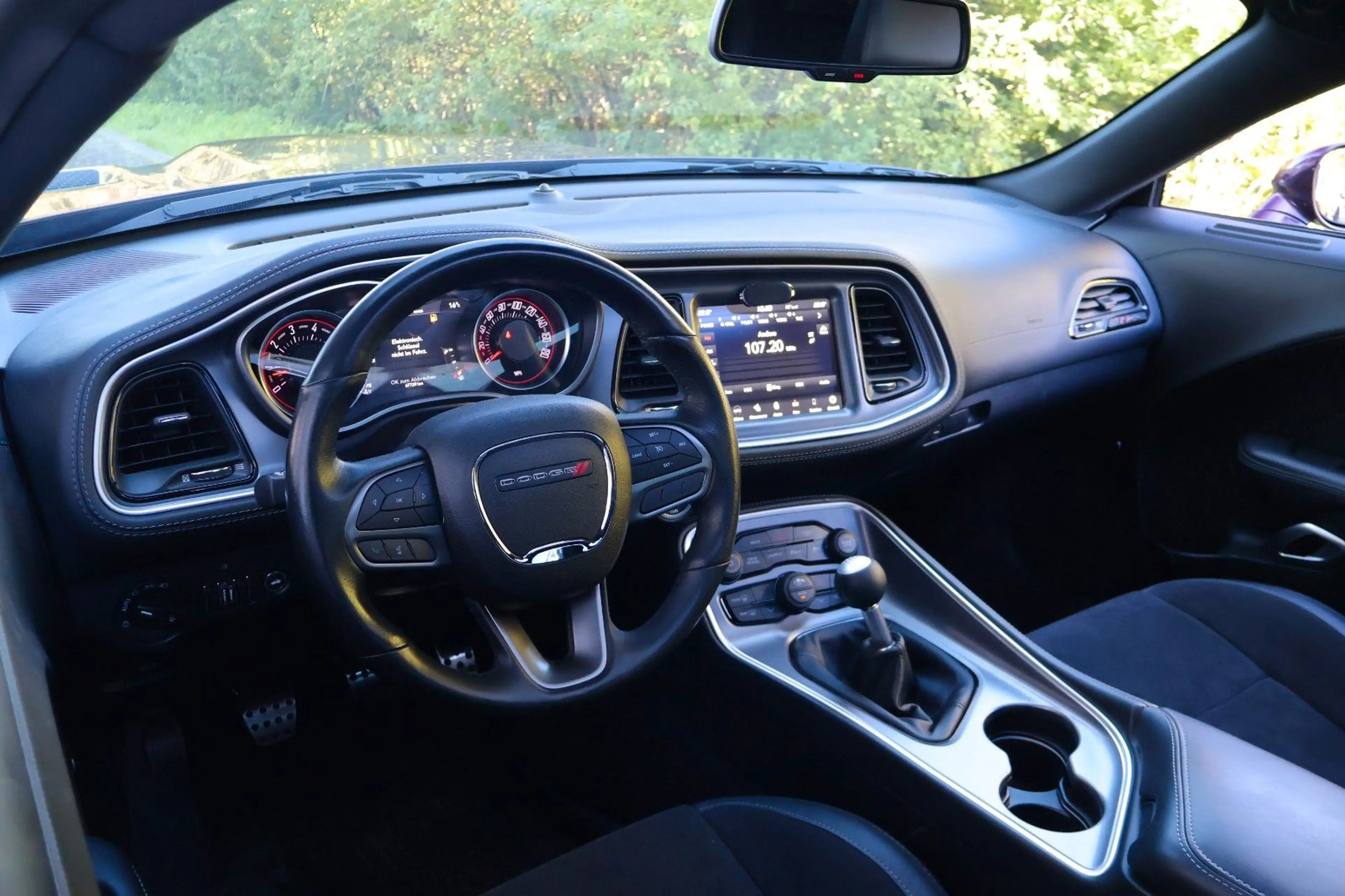 Dodge Challenger SRT Scat Pack 6.4L/ALPINE/CARPLAY/RFK — photo 13