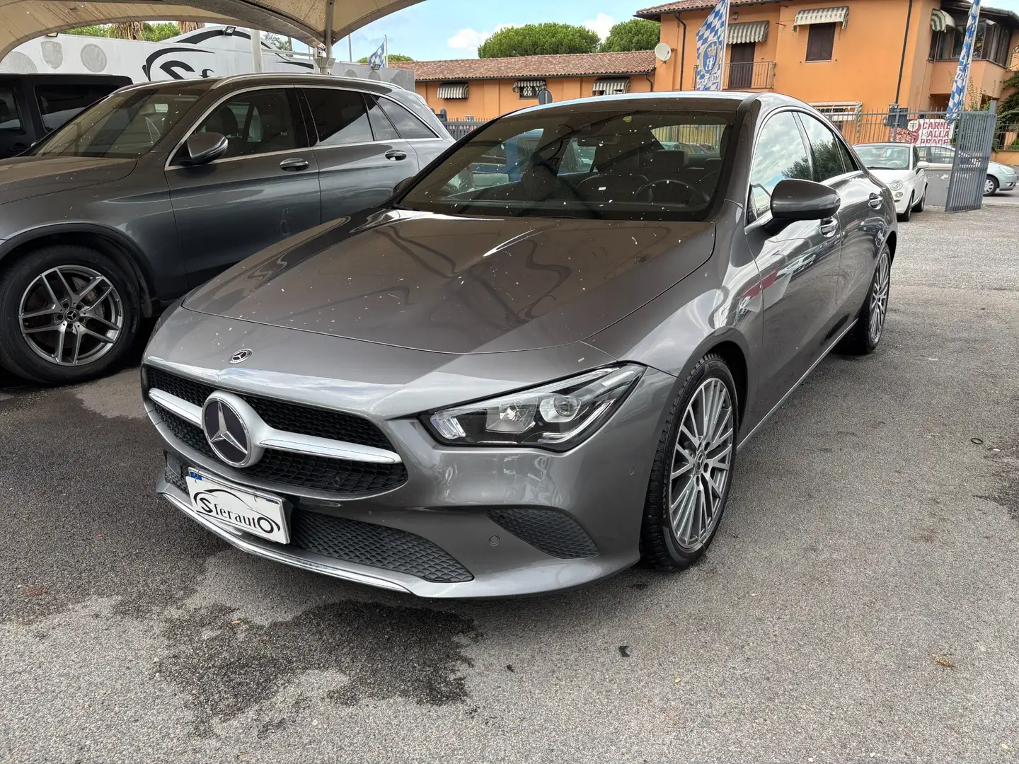 Mercedes-Benz CLA 180 CLA 180 d Automatic Sport Grijs - 1