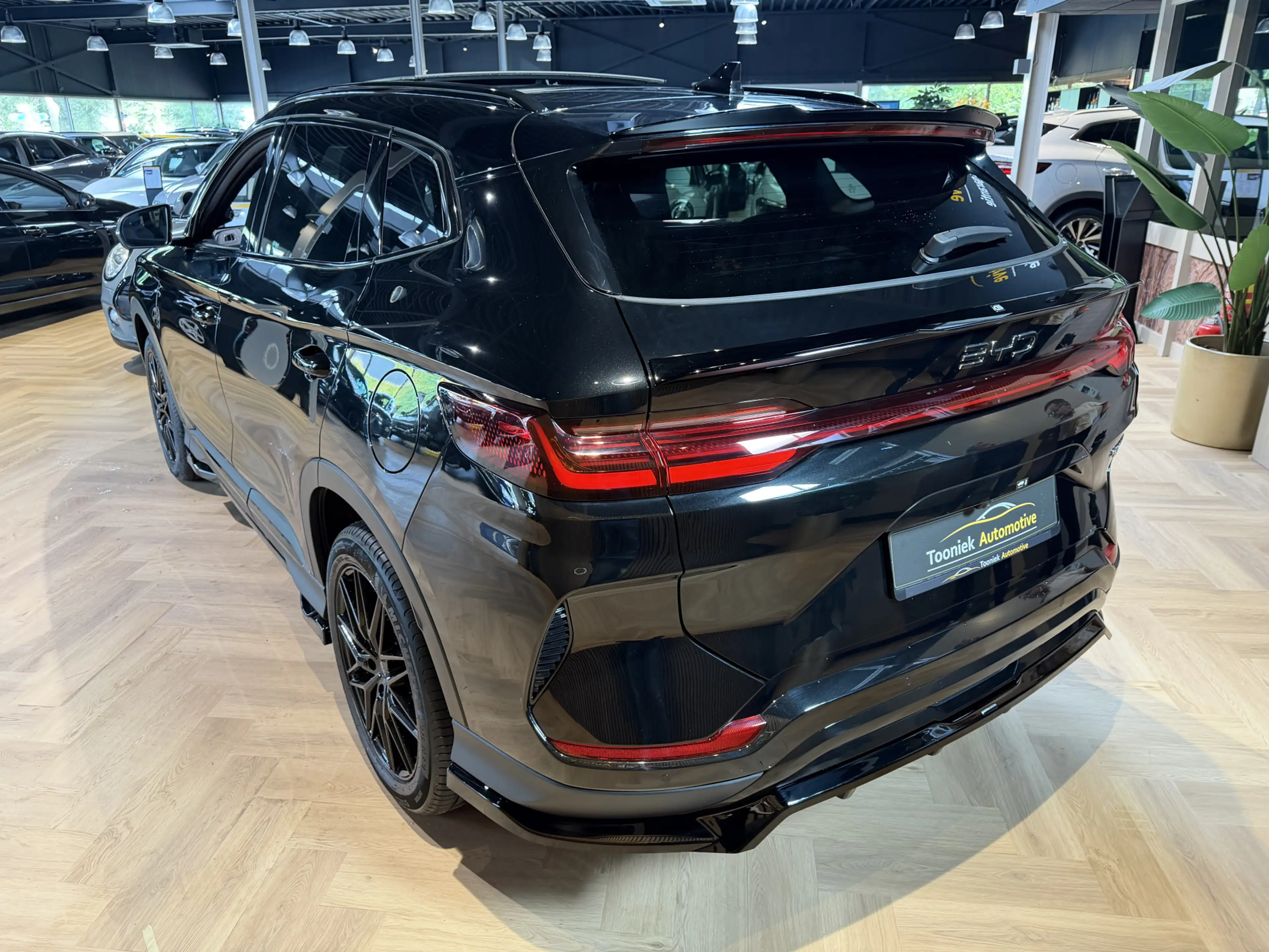 BYD Seal U 1.5 DM-i FWD | ULTRA BLACK MAXTON UITVOERING | Ful — photo 5