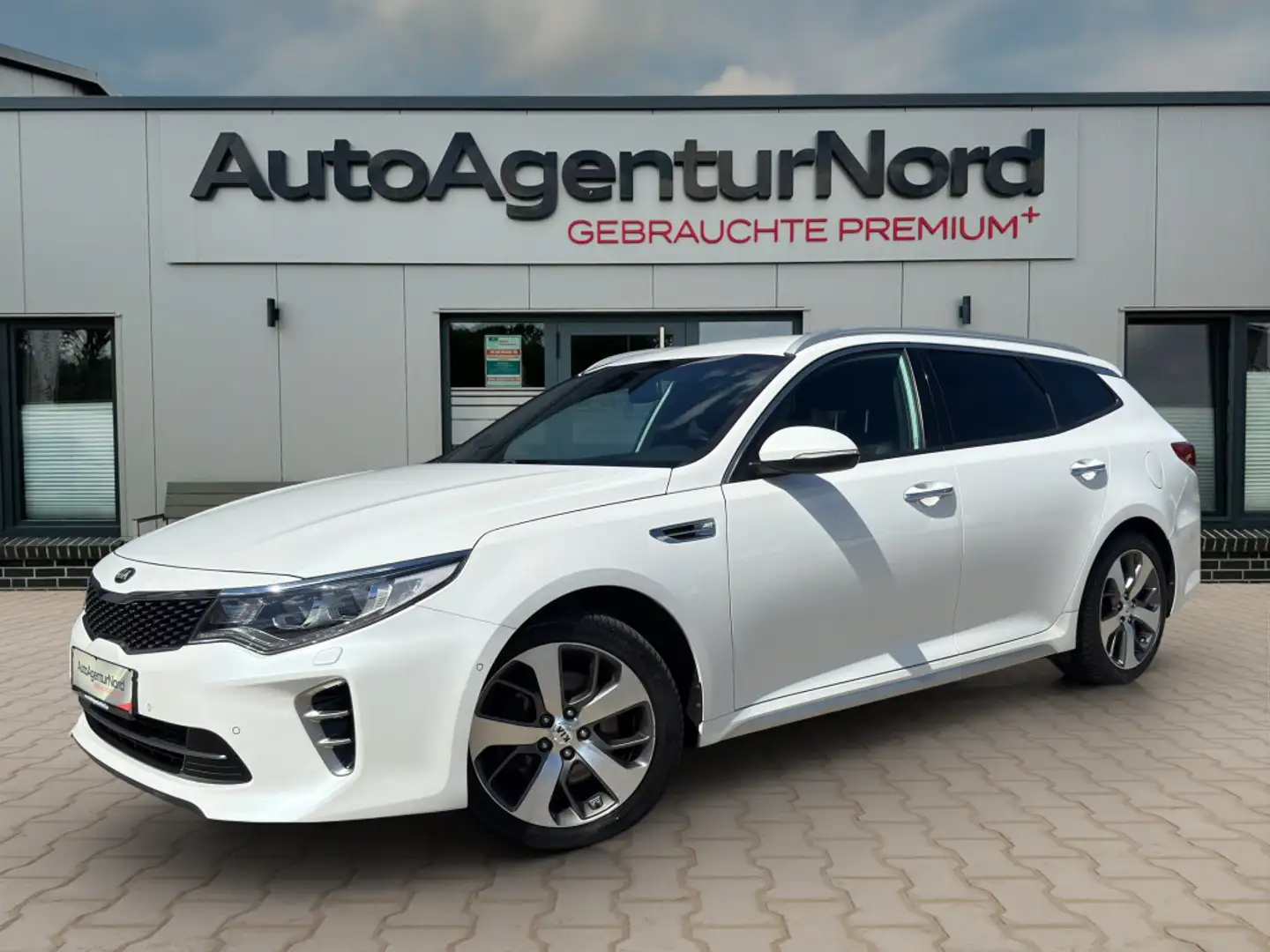 Kia Optima 1.7 CRDi GT-Line Aut.+LED+KAMERA+SHZ+NAVI Білий - 1