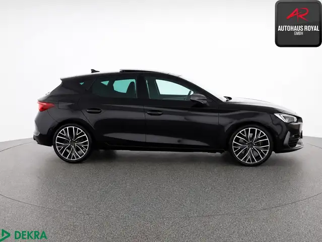 Cupra Leon view 6