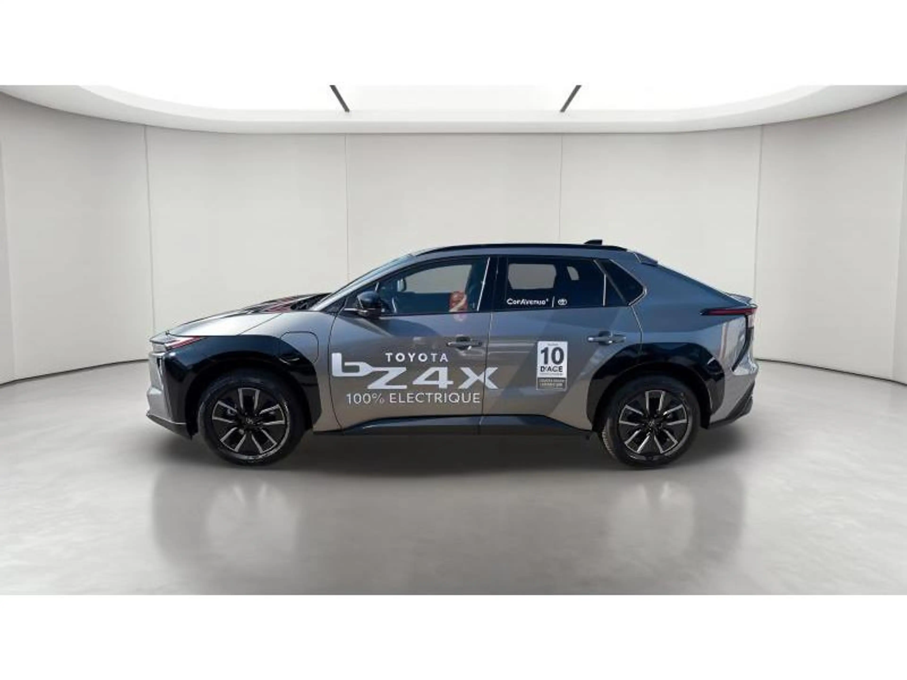 Toyota bZ4X Business — photo 2