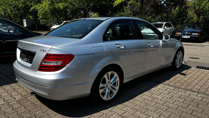 Mercedes-Benz C 220 lim. BlueEfficiency *8xBereift/NAVI.* — photo 6