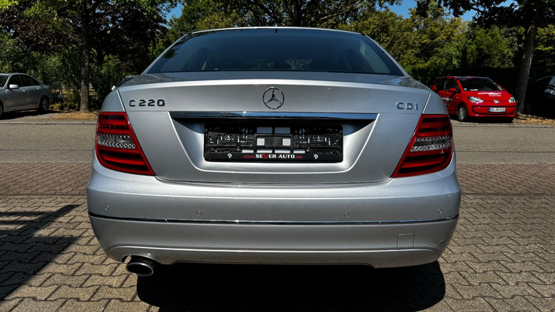 Mercedes-Benz C 220 lim. BlueEfficiency *8xBereift/NAVI.* — photo 5