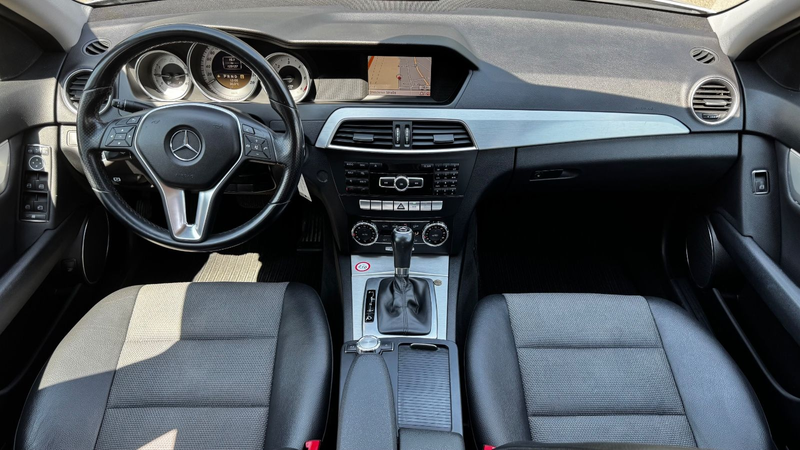 Mercedes-Benz C 220 lim. BlueEfficiency *8xBereift/NAVI.* — photo 7