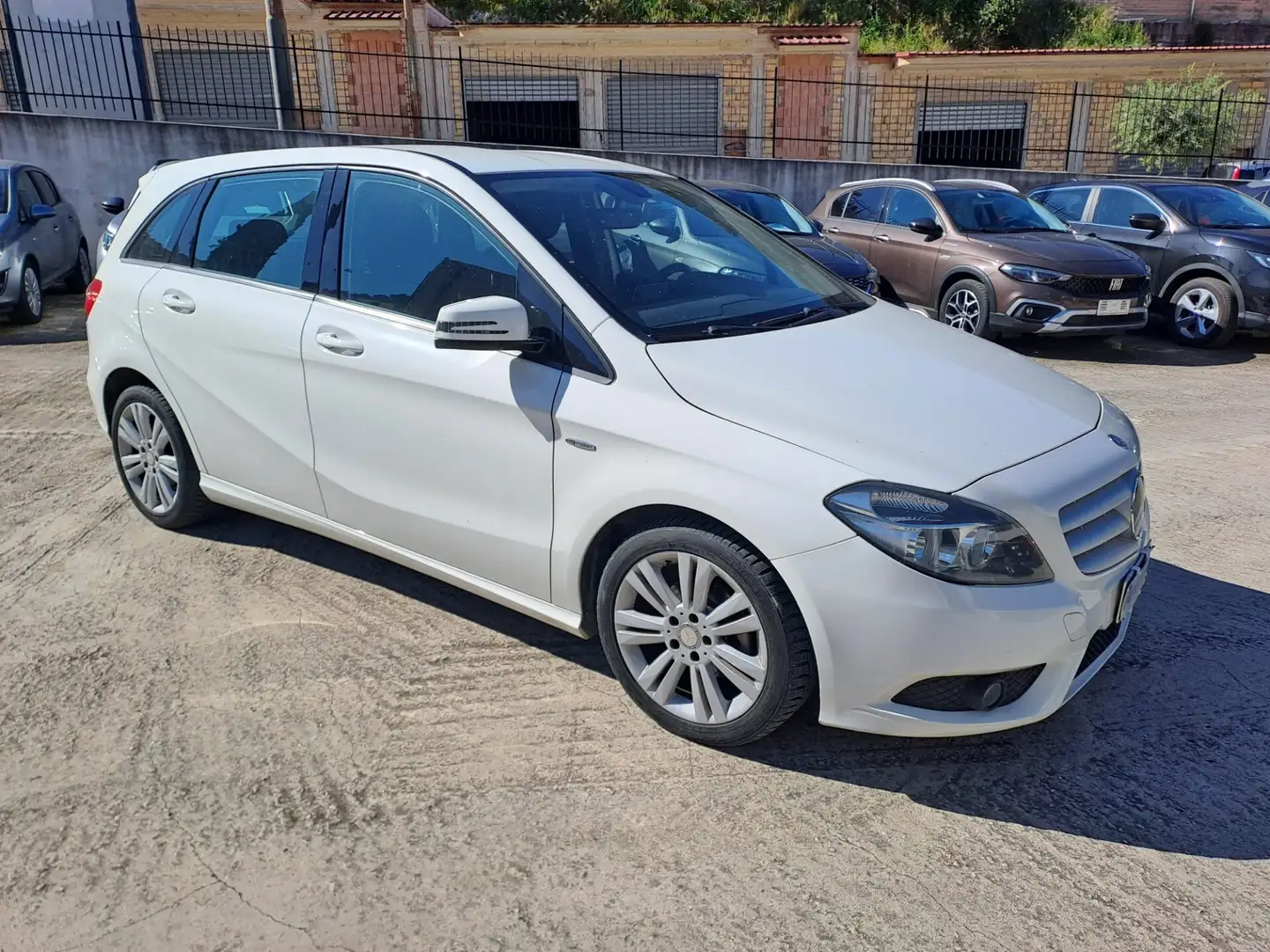 Mercedes-Benz B 180 B 180 CDI Premium Blanc - 1