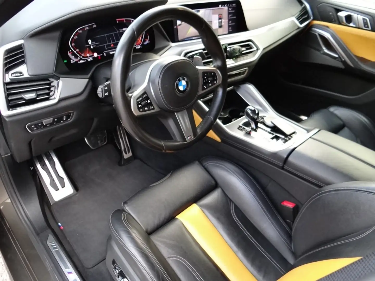 BMW X6 xDrive 30dA Marrón - 2
