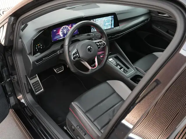 Volkswagen Golf view 8