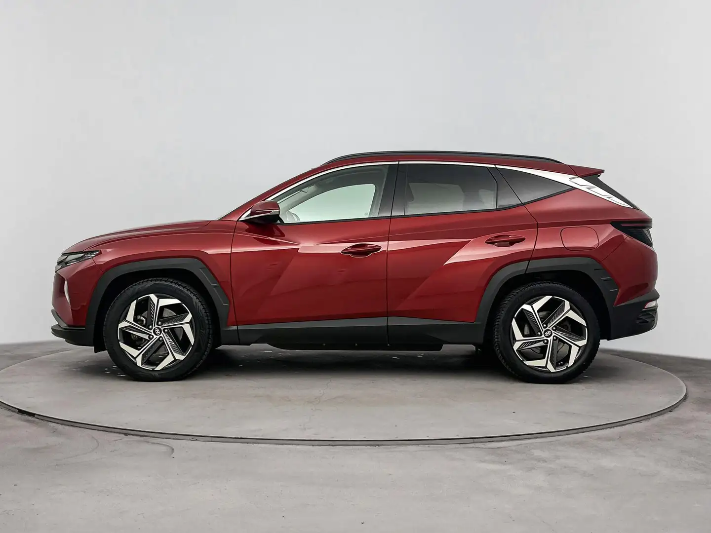 Hyundai TUCSON 1.6 T-GDI PHEV Comfort 4WD | Stoel & stuurverwarmi Rouge - 2
