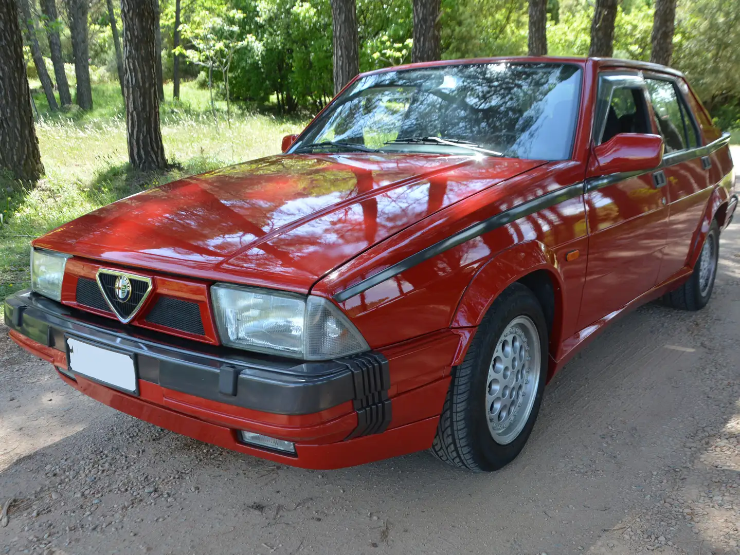 Alfa Romeo 75 75 1.8t Quadrifoglio Verde ASN Roşu - 1