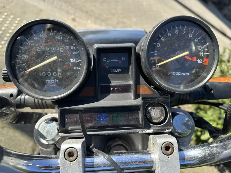 Honda VF 500 - foto 6