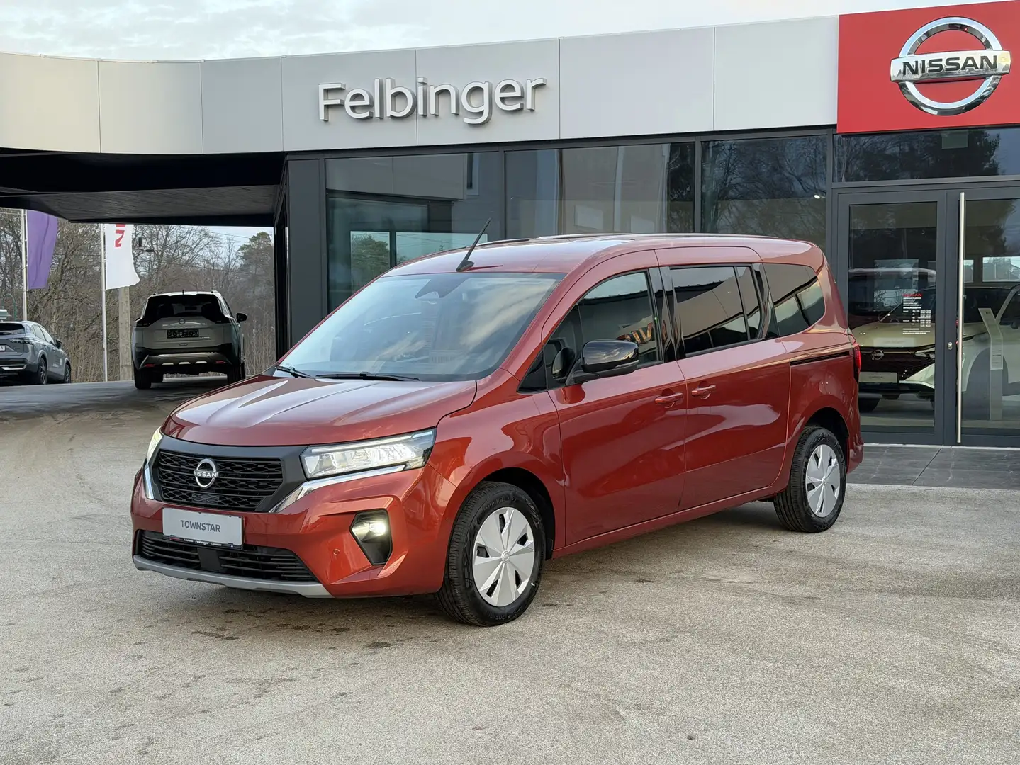 Nissan Townstar N-Connecta L2 1.3 DIG-T Braun - 1