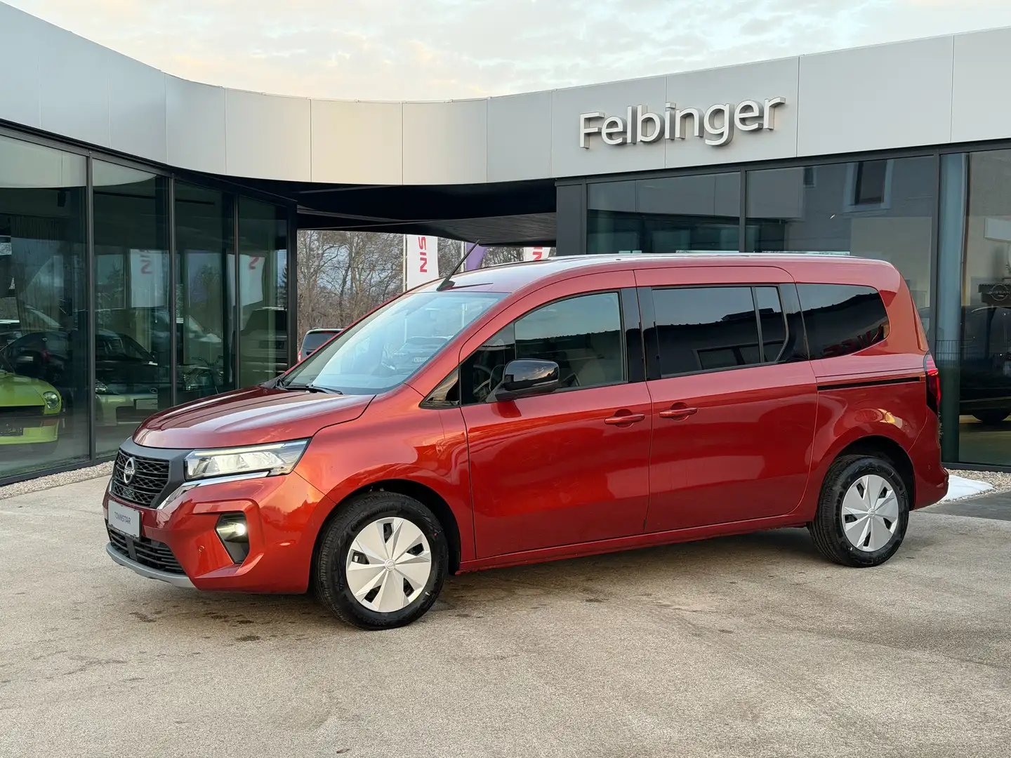 Nissan Townstar N-Connecta L2 1.3 DIG-T Braun - 2