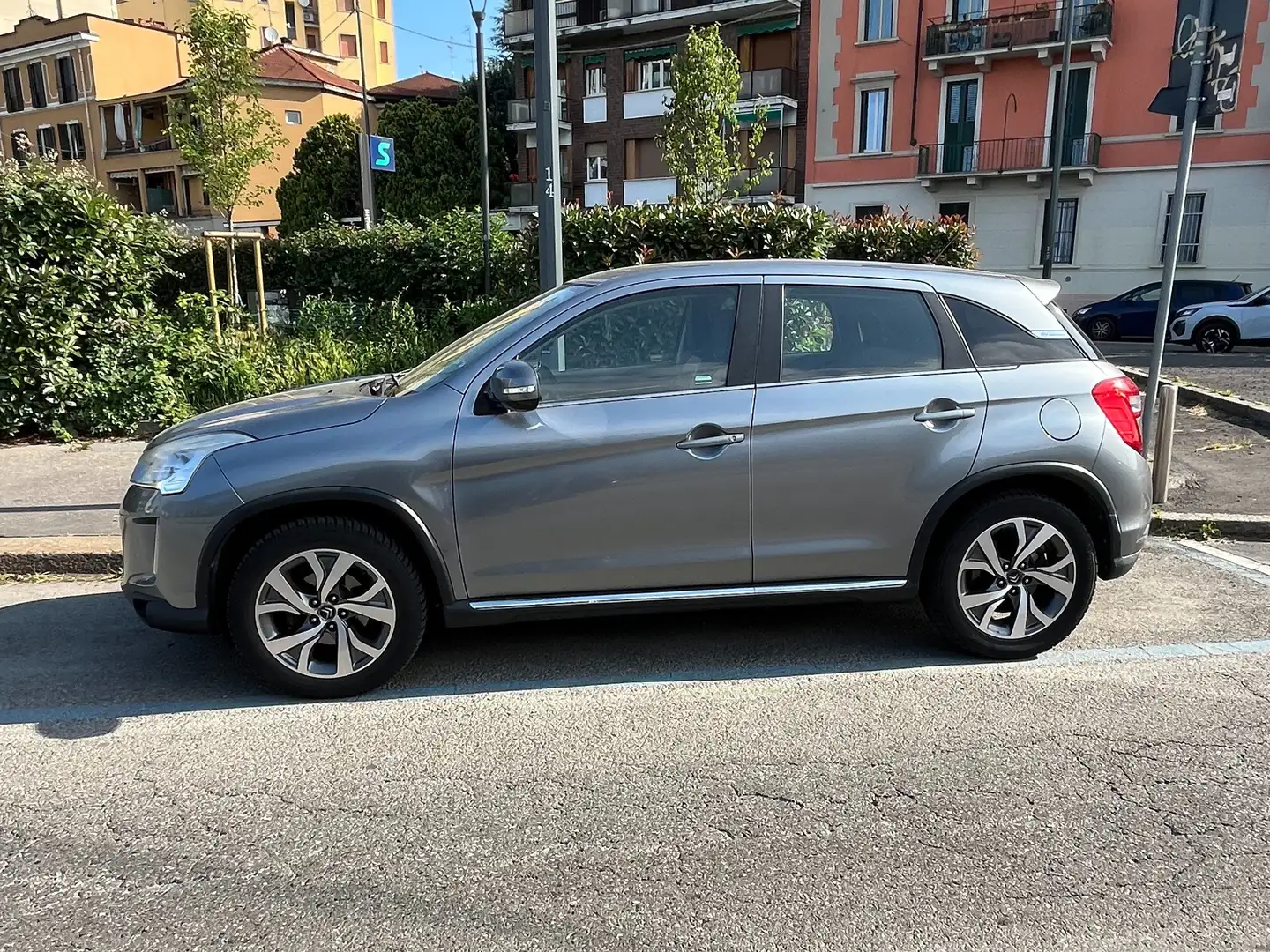 Citroen C4 Aircross 1.6 HDi 115 Stop&Start 2WD Seduction Grigio - 1