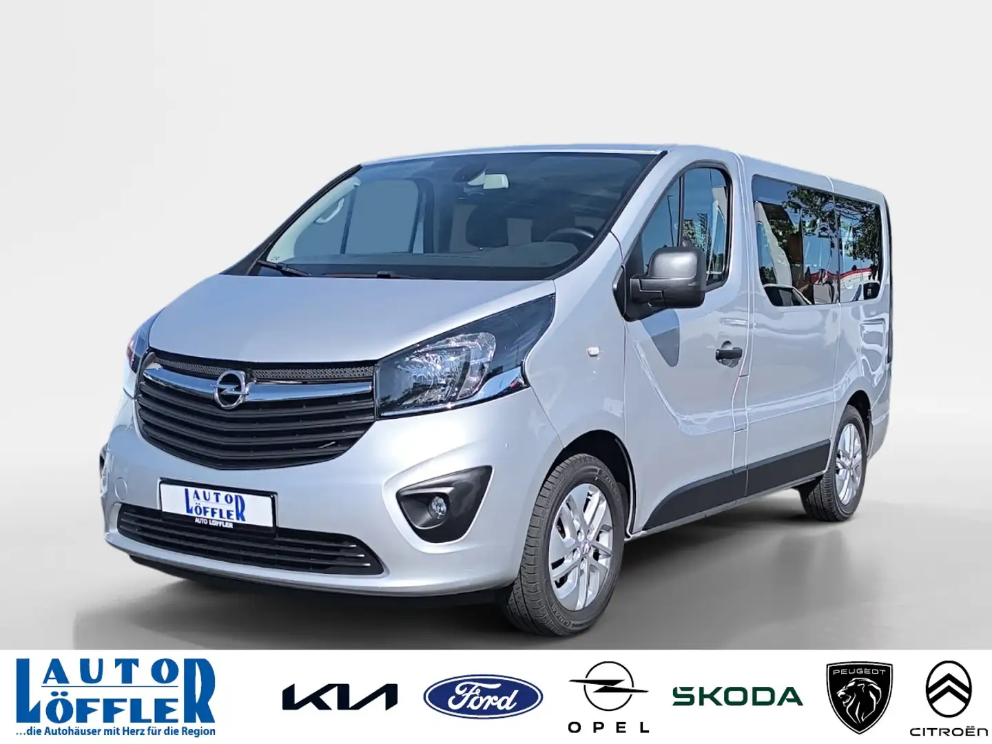 Opel Vivaro Combi 1.6 BiTurbo CDTI ecoFLEX Klima Navi Srebrny - 1