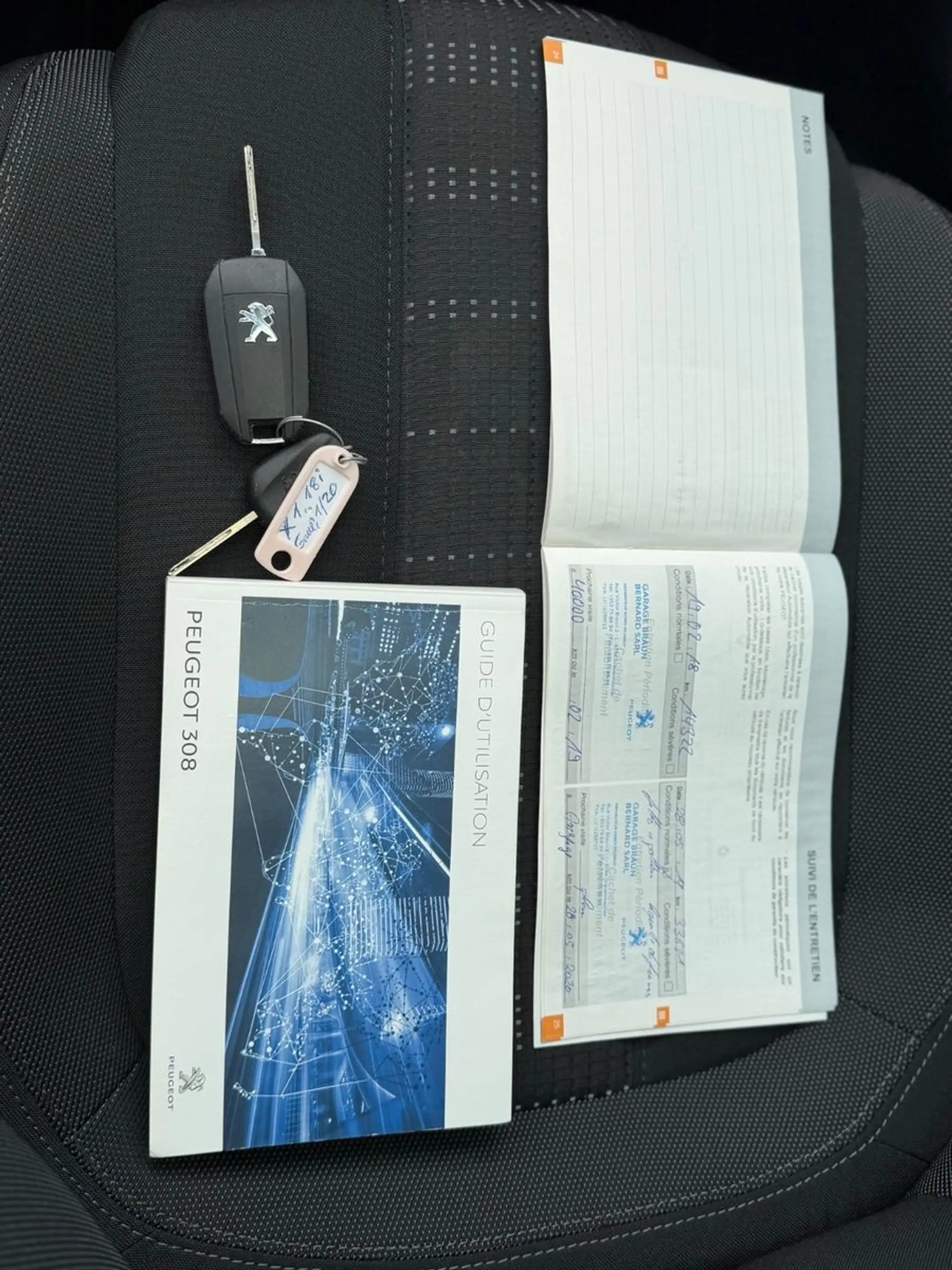 Peugeot 308 Sport — photo 14