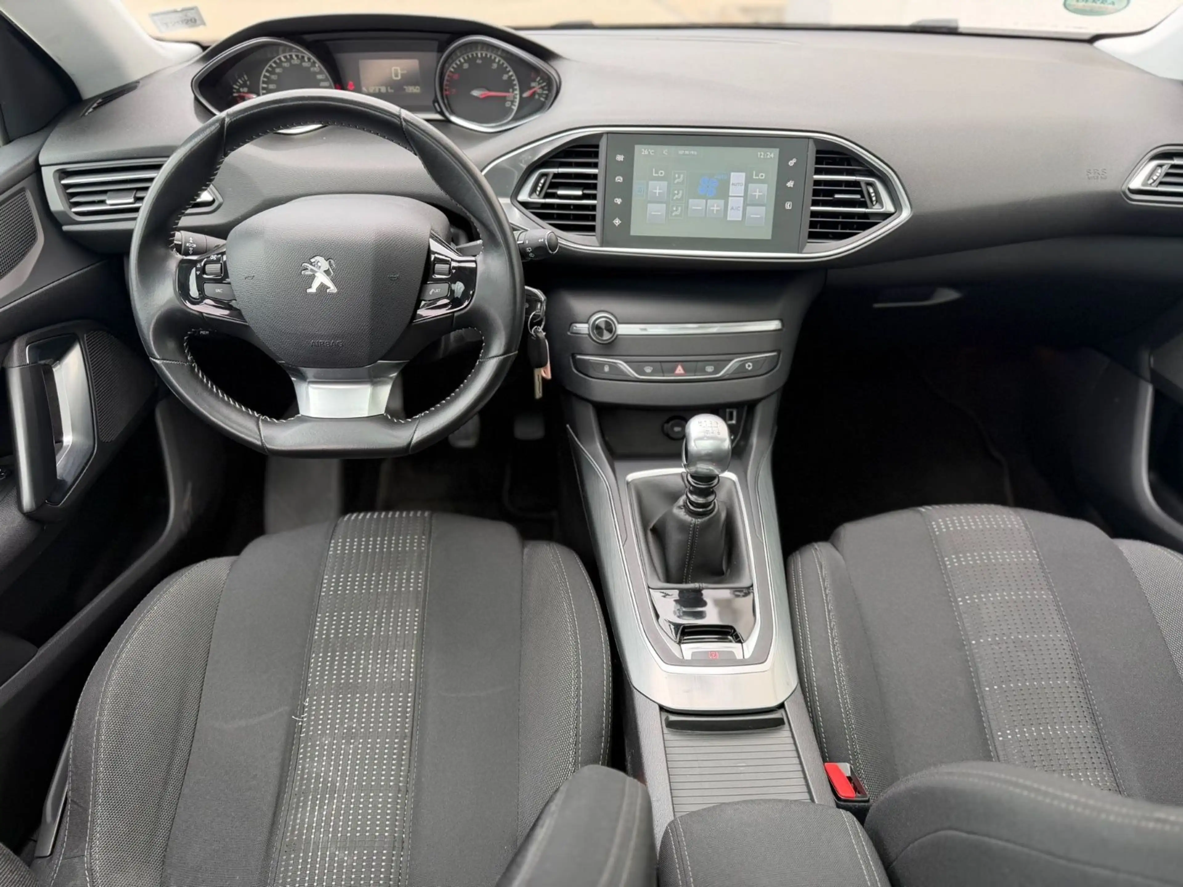 Peugeot 308 Sport — photo 7