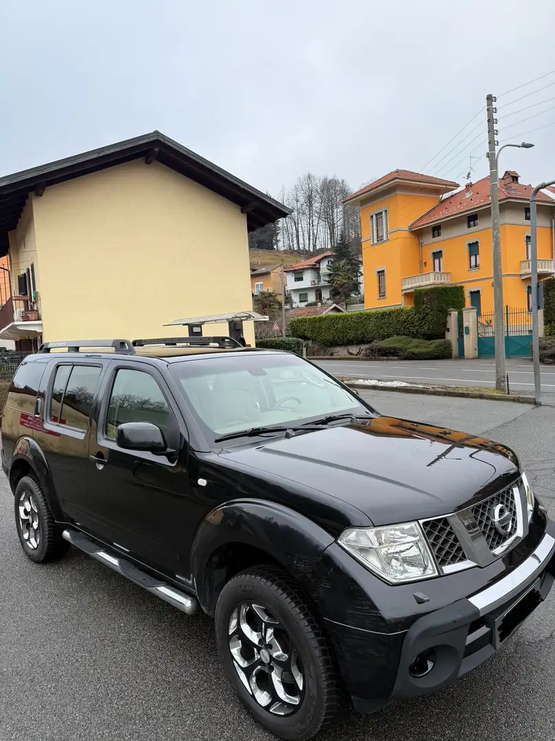 Nissan Pathfinder 2.5 dci XE automatico - 1