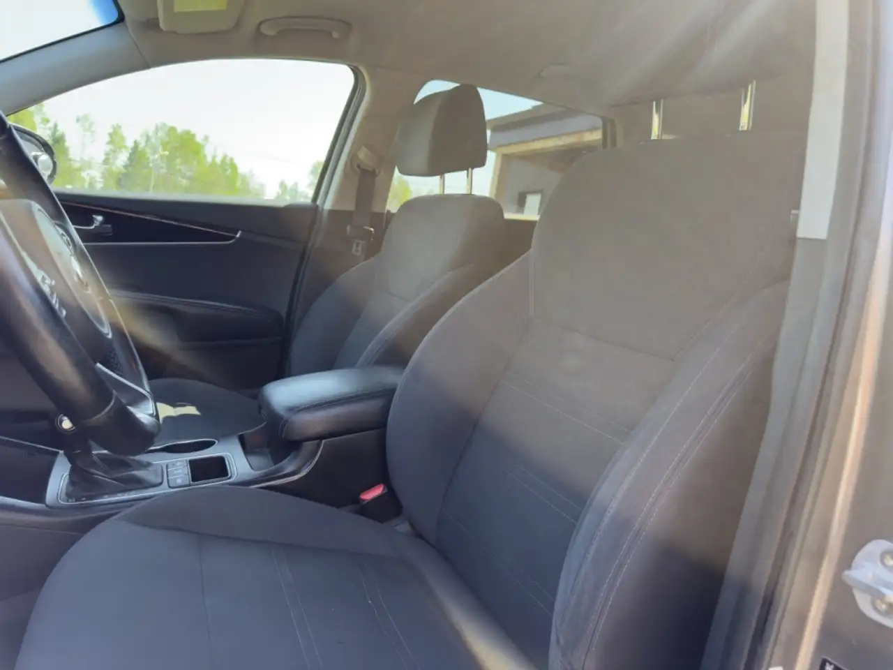 Kia Sorento photo Kia Sorento
