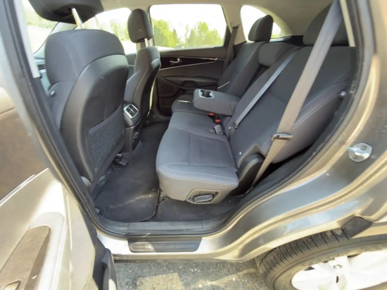 Kia Sorento photo Kia Sorento